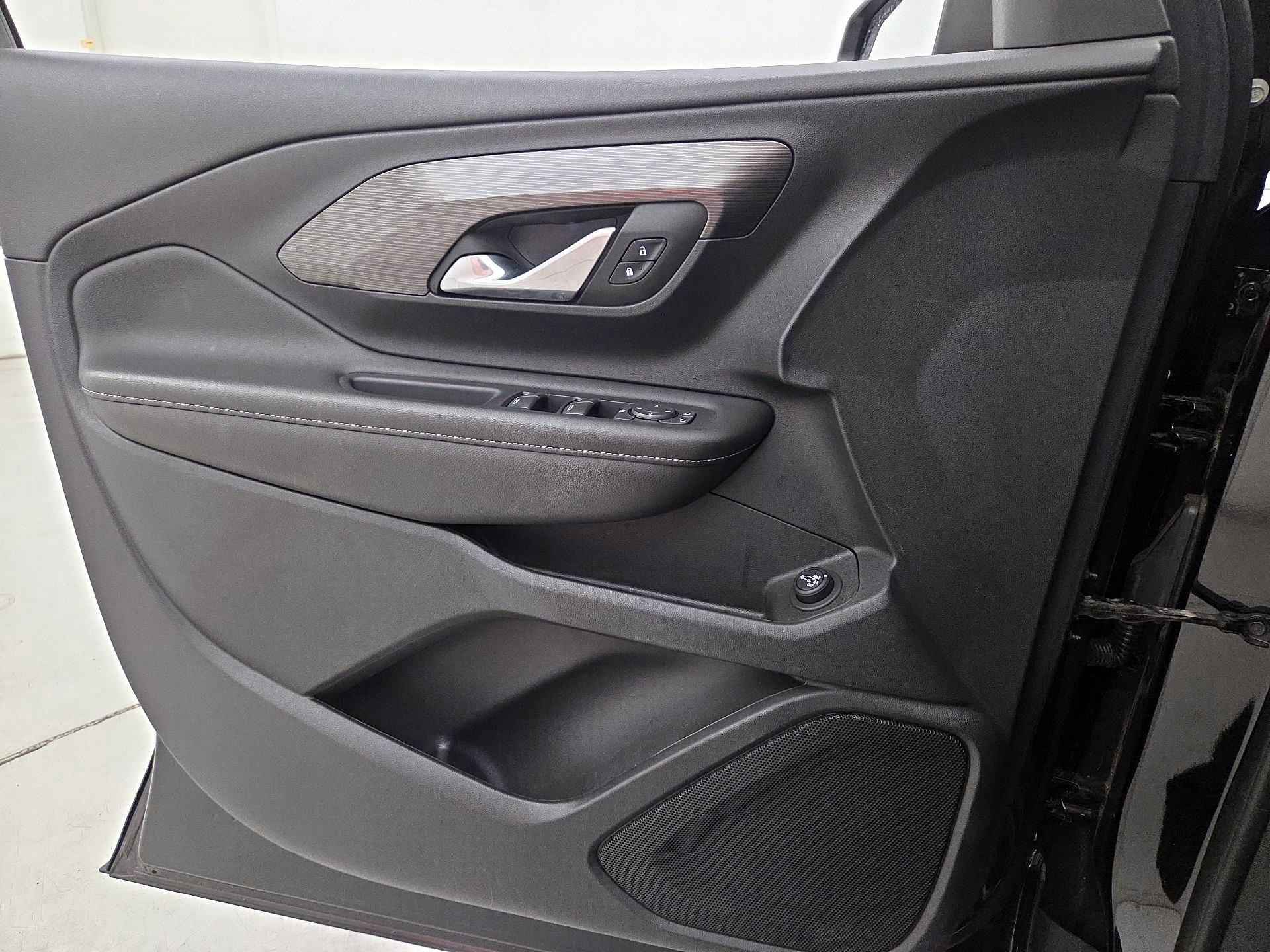 Thumbnail: 2022 GMC Terrain - 12