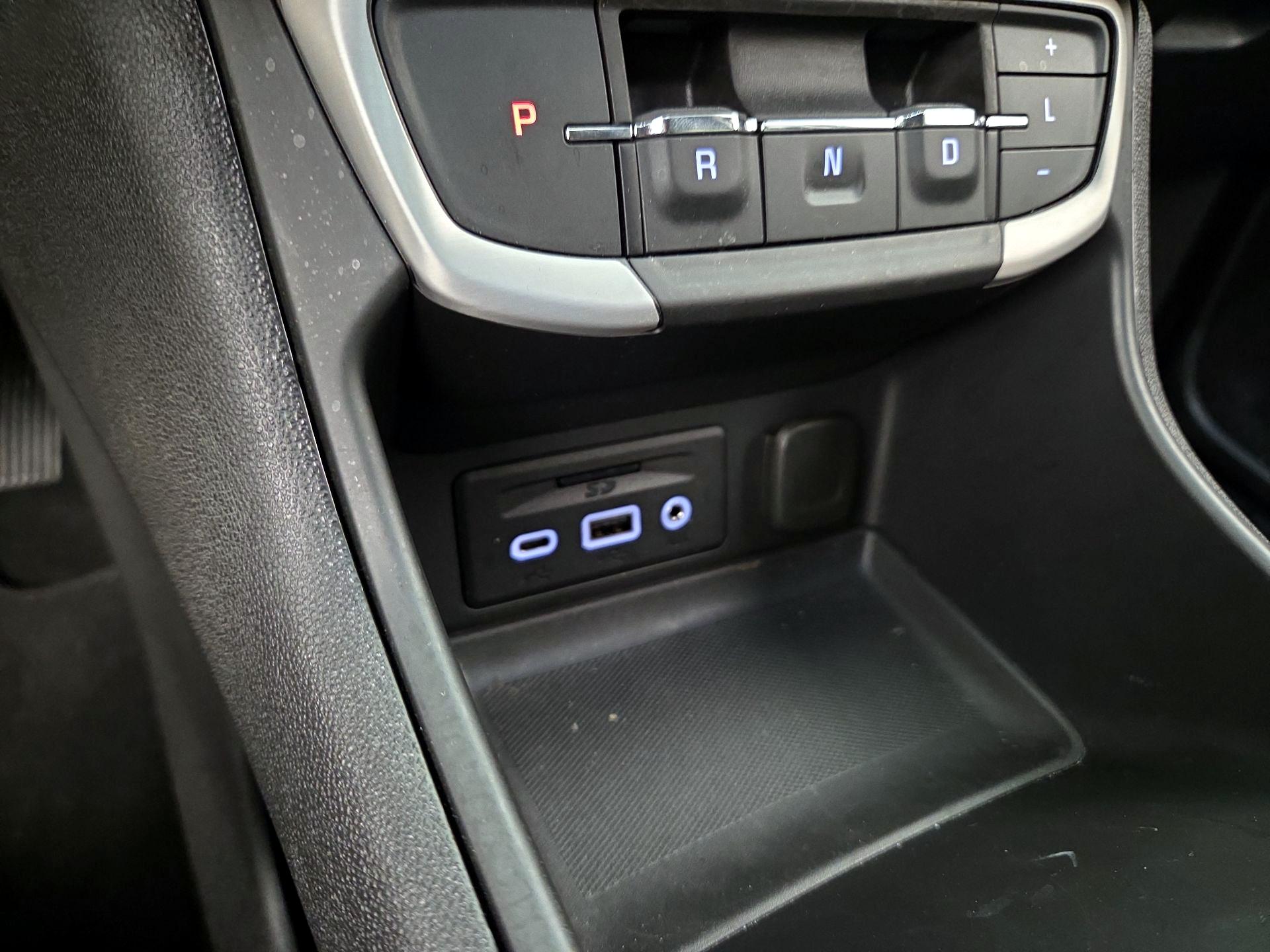 Thumbnail: 2022 GMC Terrain - 18