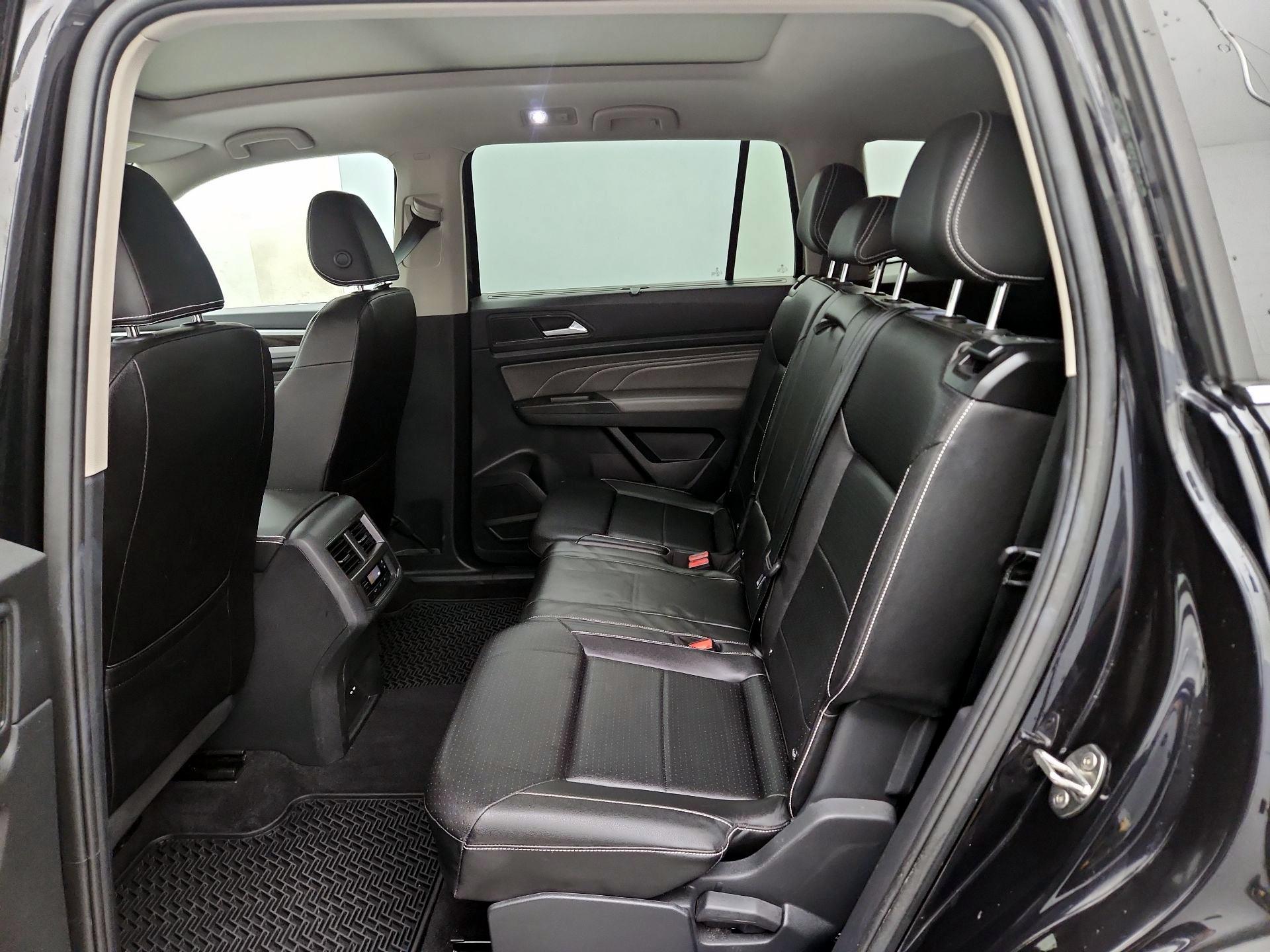 Thumbnail: 2023 Volkswagen Atlas - 20