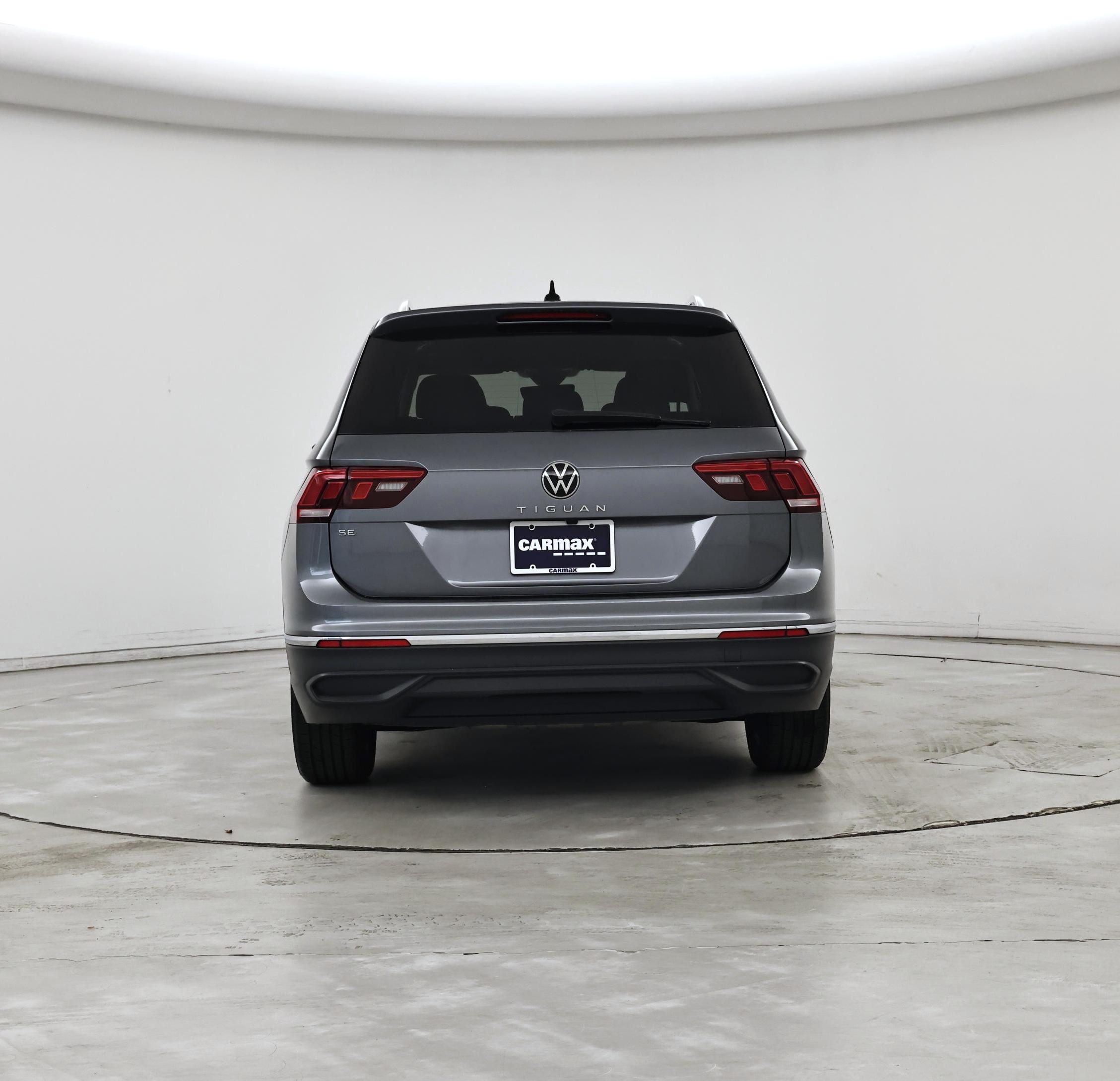 Thumbnail: 2023 Volkswagen Tiguan - 6