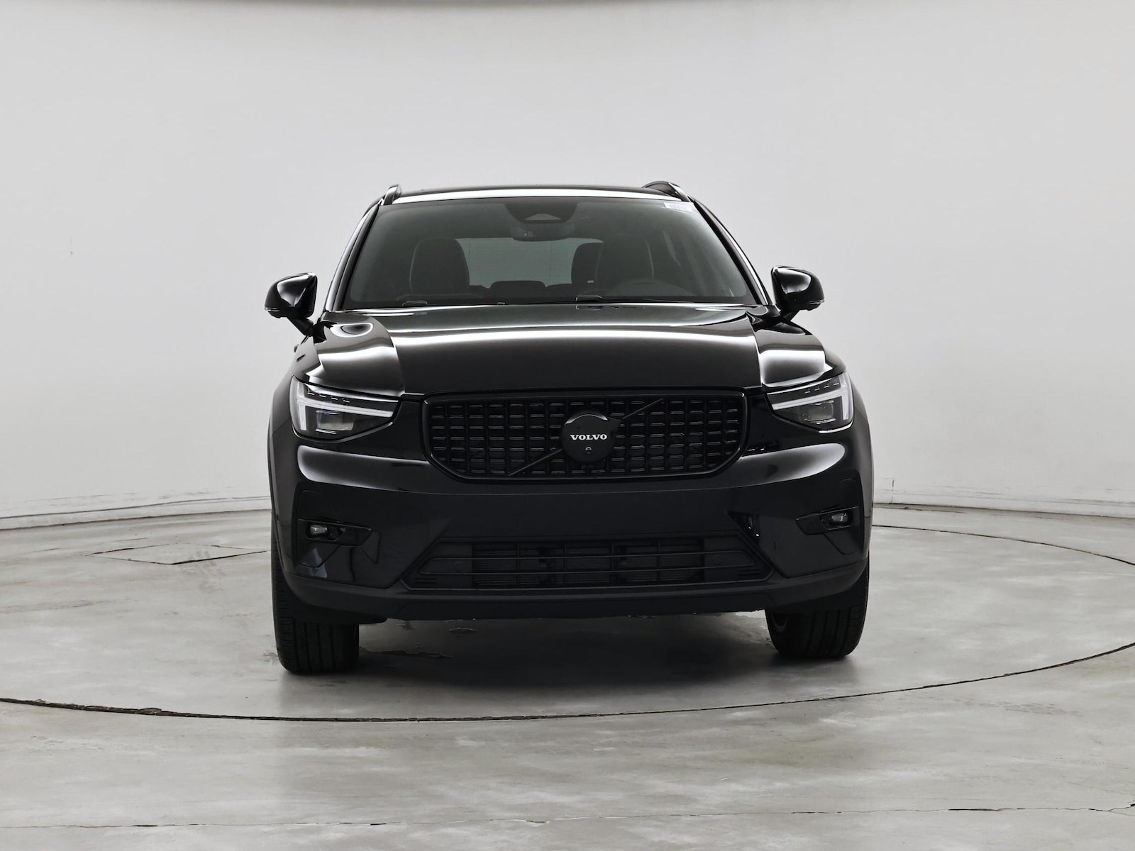 2026 Volvo XC40 Ultra Black Edition - Photo 6
