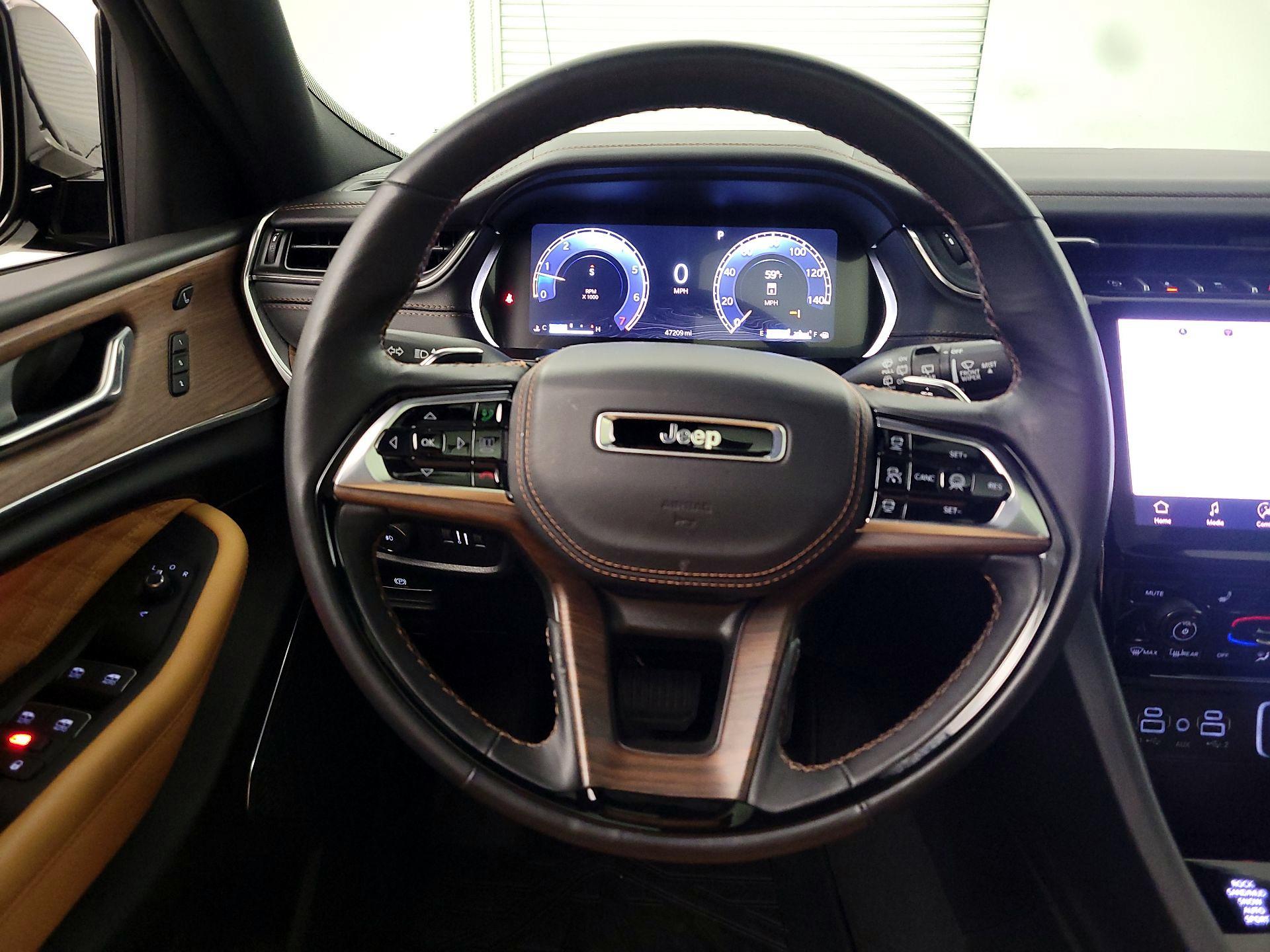 Thumbnail: 2025 Jeep Grand Cherokee L - 10