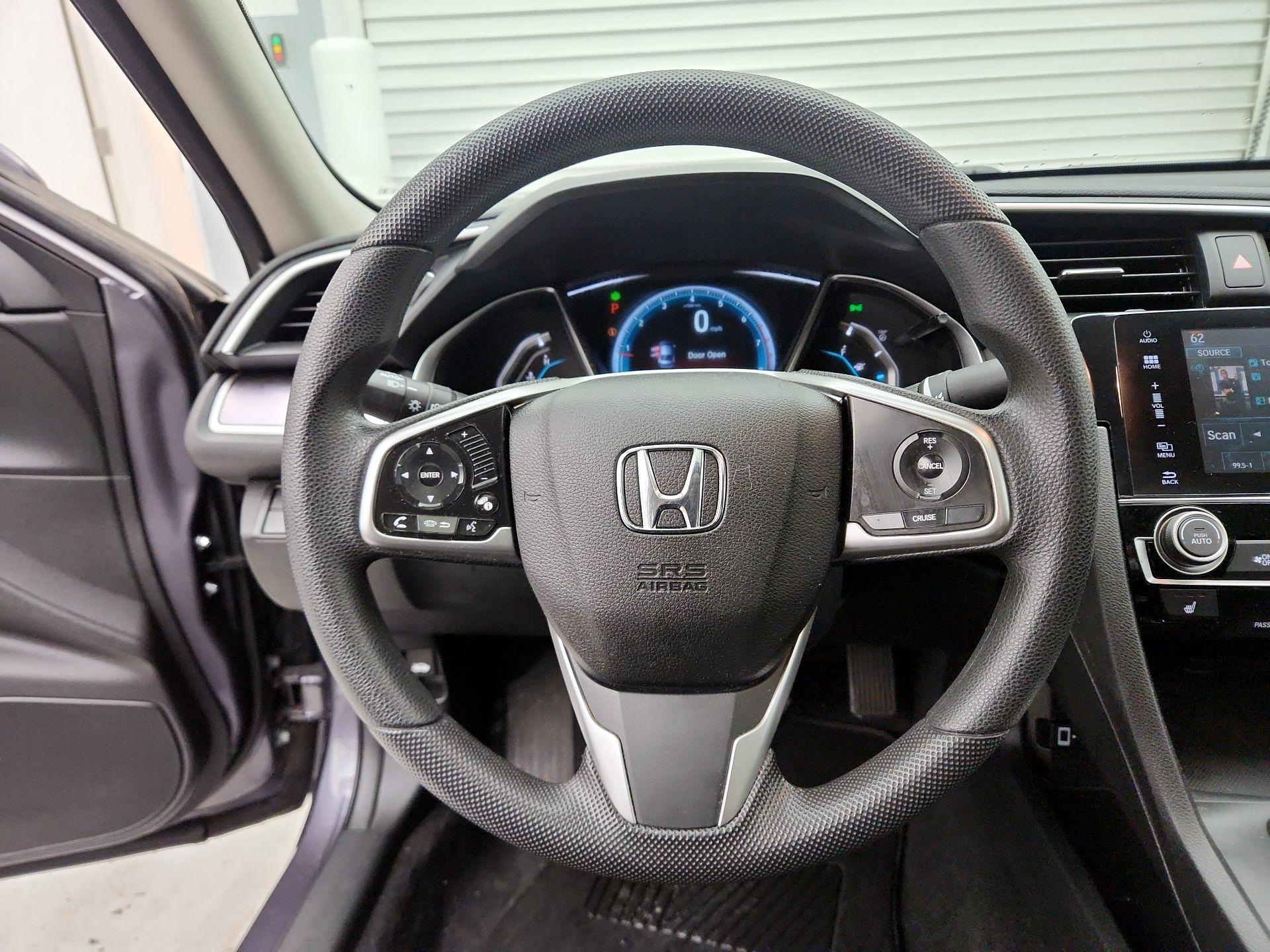 Thumbnail: 2016 Honda Civic - 10