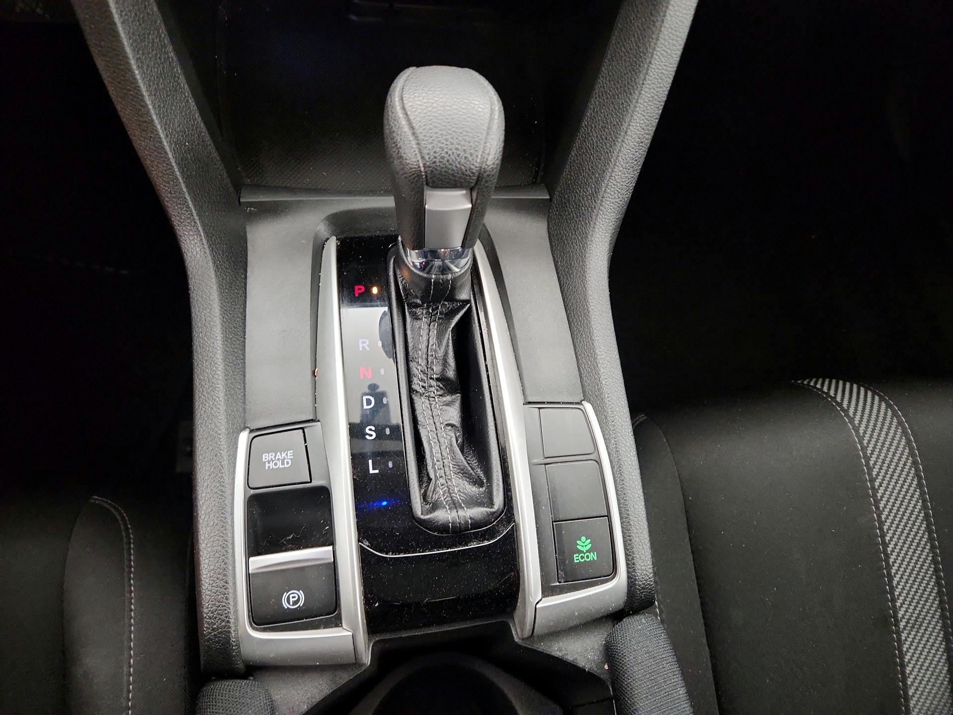 Thumbnail: 2016 Honda Civic - 17