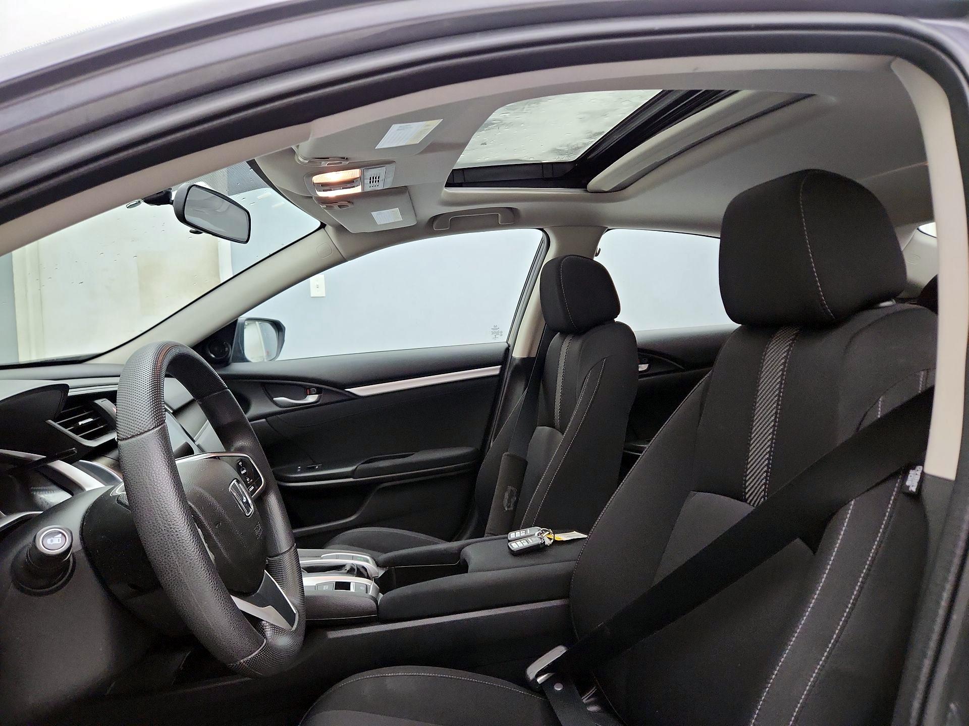 Thumbnail: 2016 Honda Civic - 19