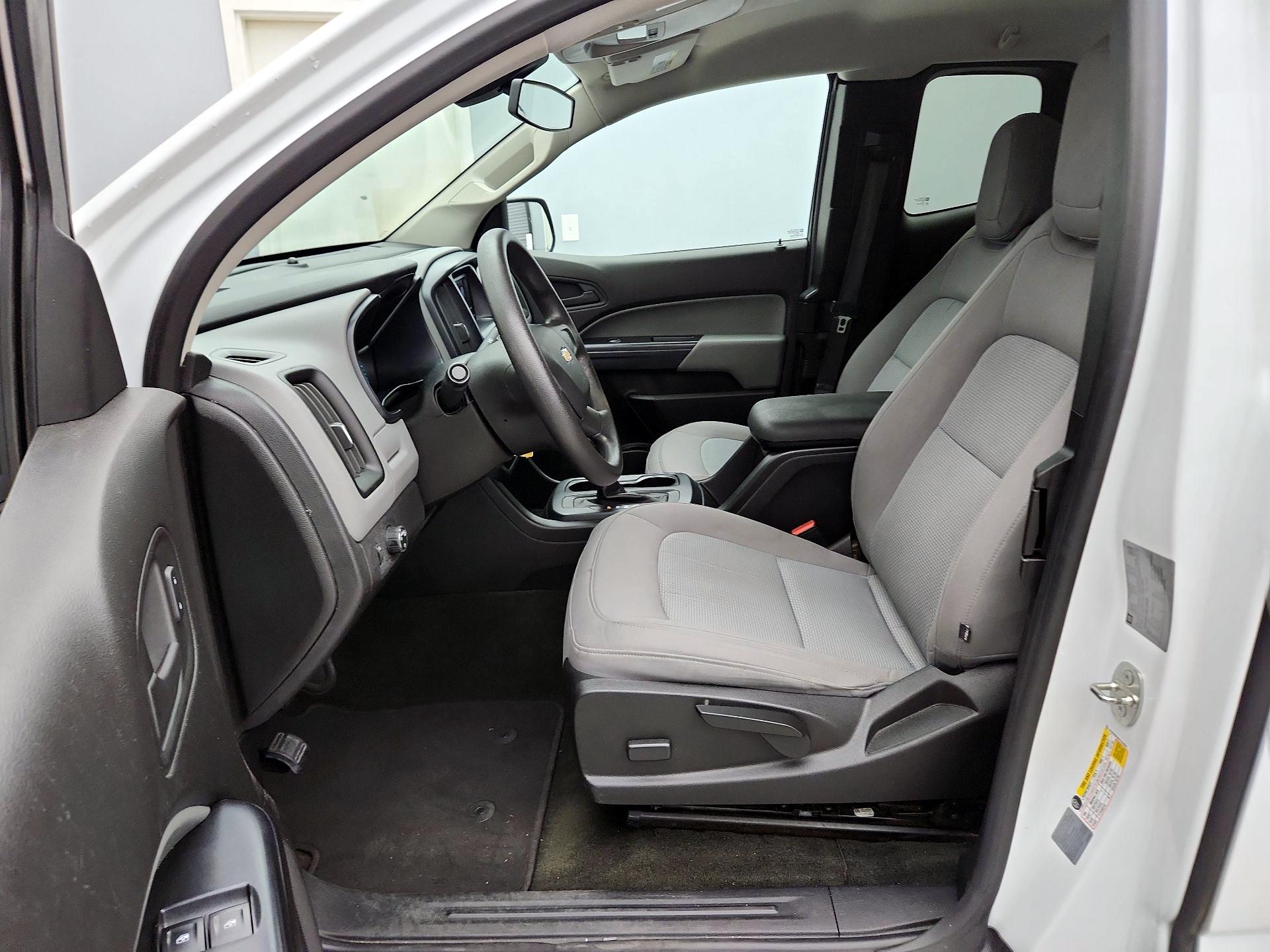 Thumbnail: 2016 Chevrolet Colorado - 11