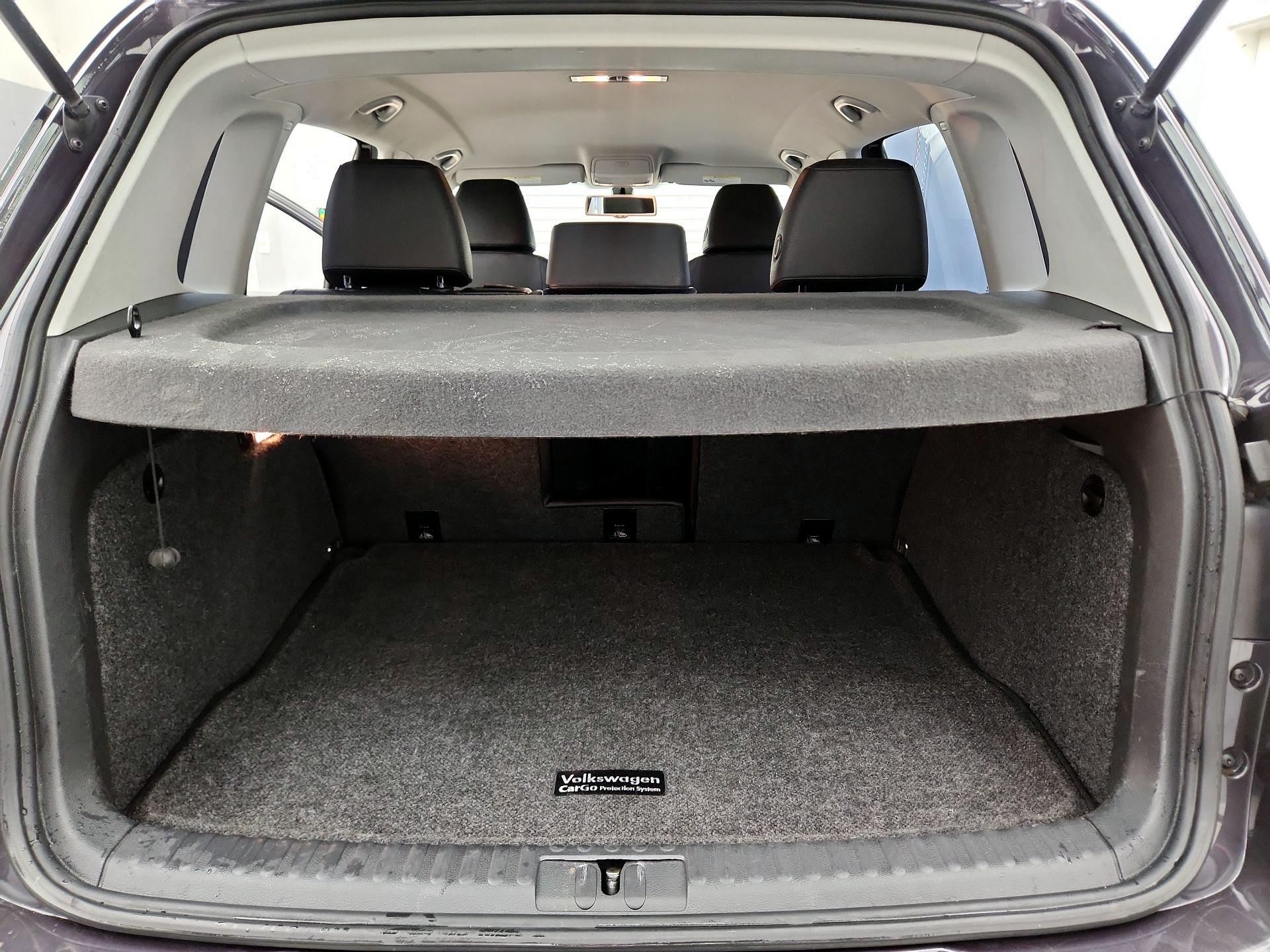 Thumbnail: 2016 Volkswagen Tiguan - 19