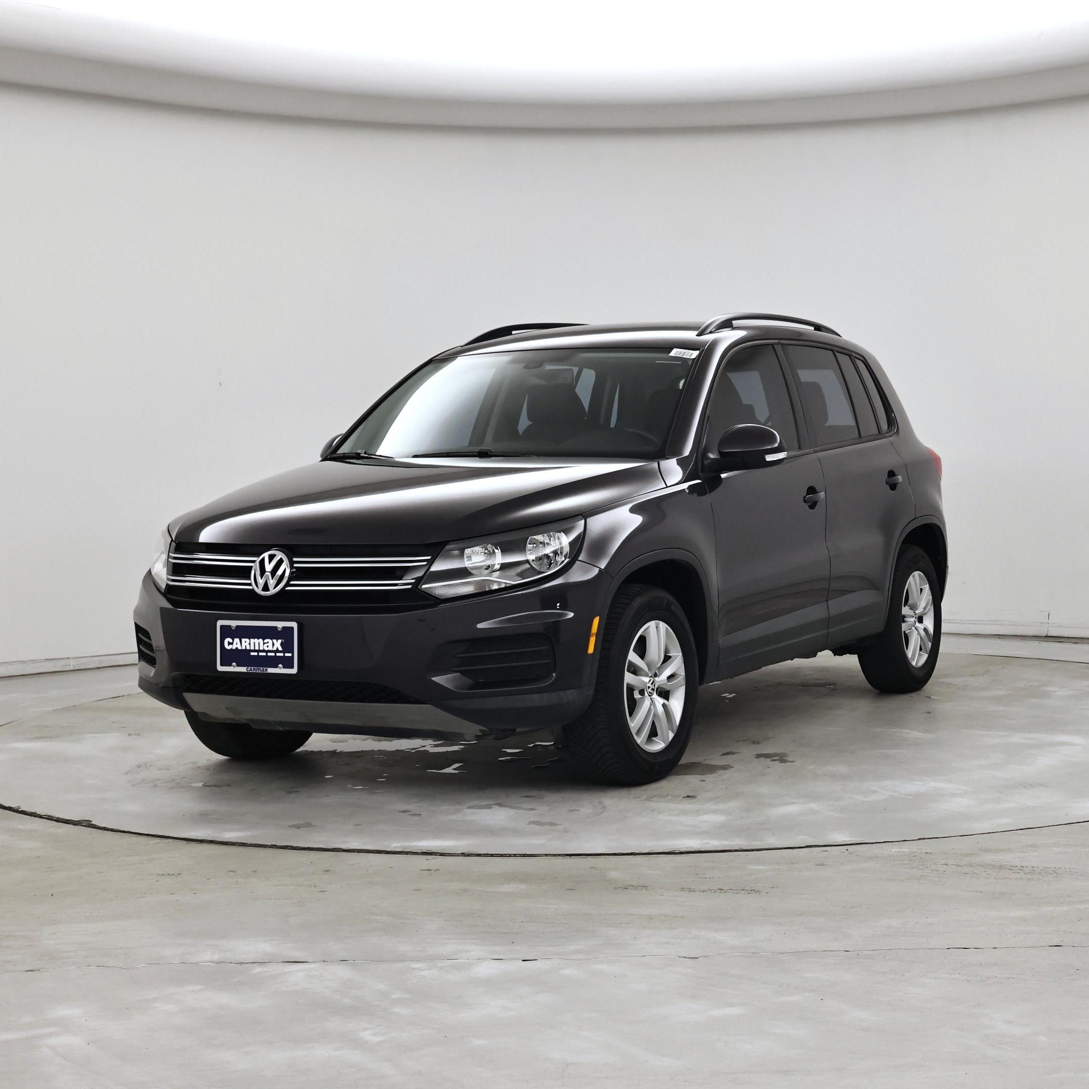 Thumbnail: 2016 Volkswagen Tiguan - 4