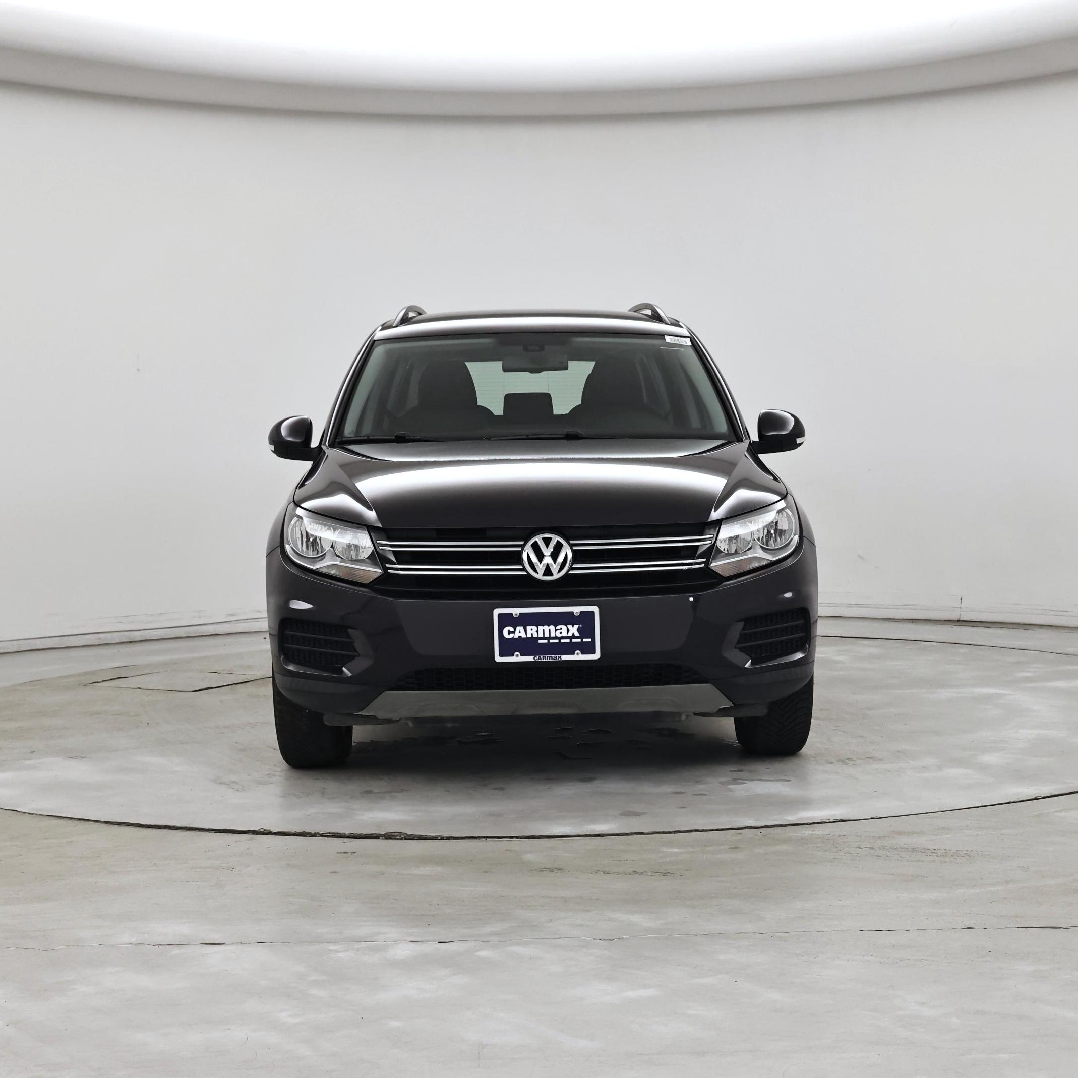 Thumbnail: 2016 Volkswagen Tiguan - 5