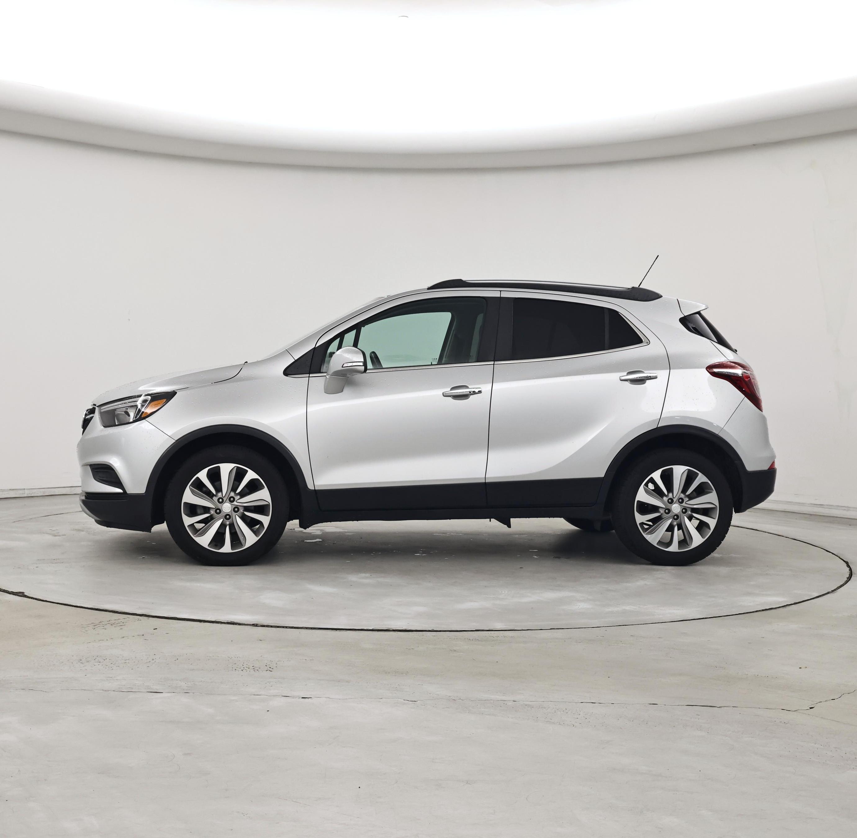 Thumbnail: 2019 Buick Encore - 3