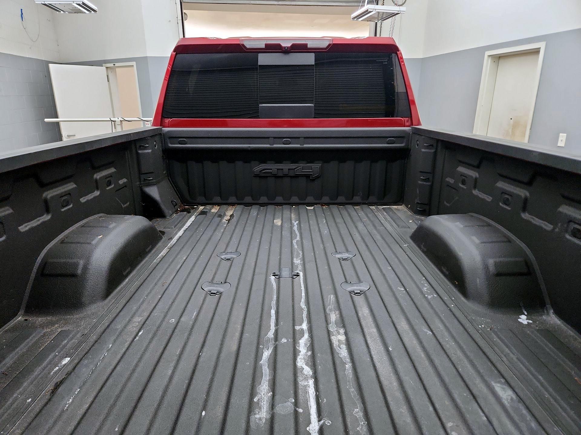 Thumbnail: 2024 GMC Sierra 3500 - 20