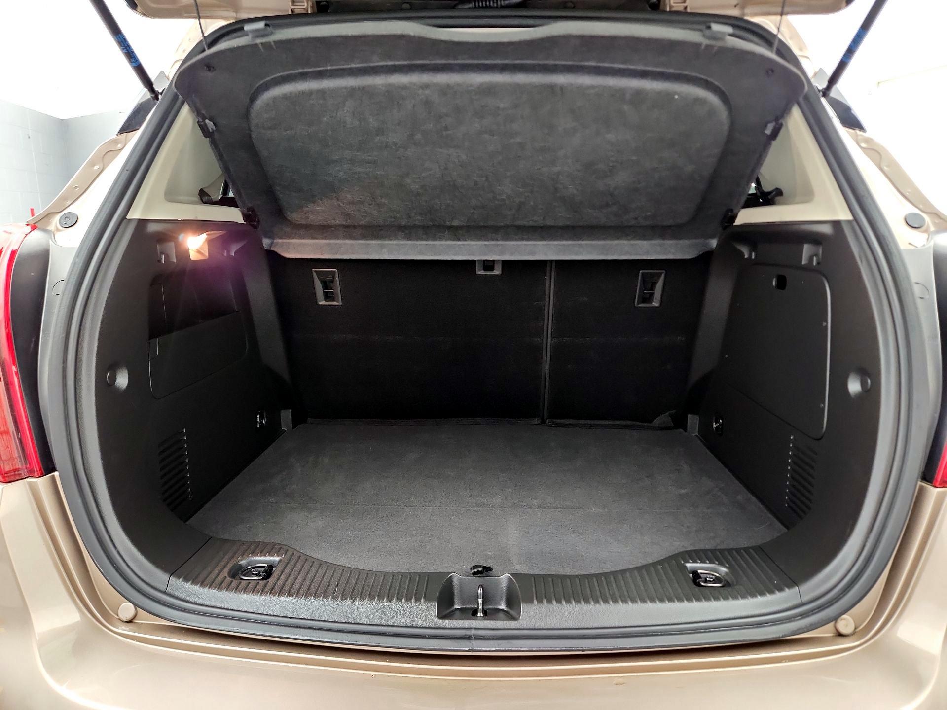 Thumbnail: 2018 Buick Encore - 20