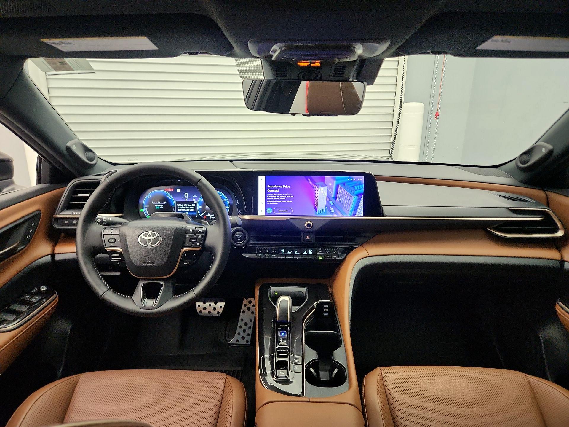 Thumbnail: 2025 Toyota Crown Signia - 9