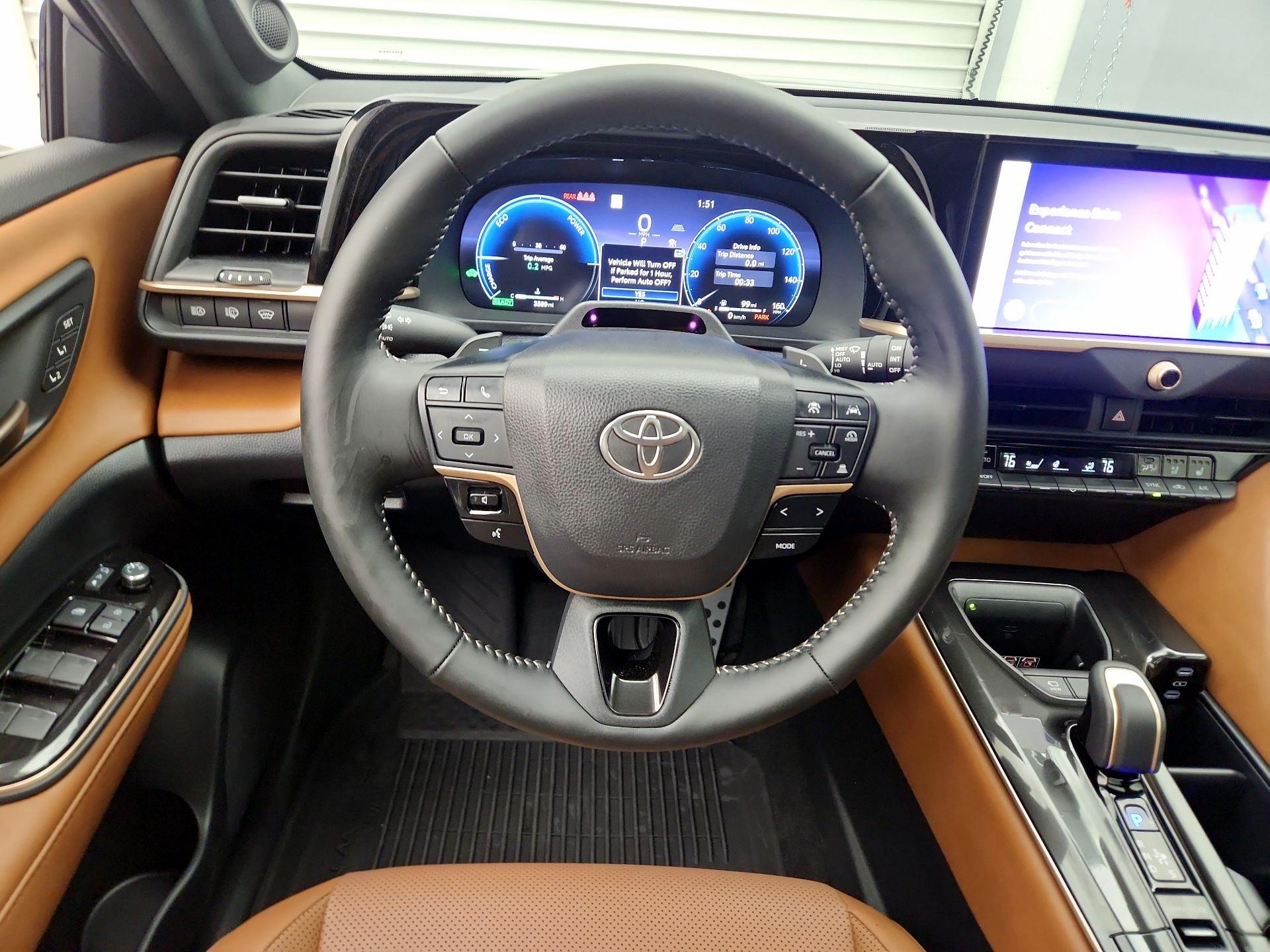 Thumbnail: 2025 Toyota Crown Signia - 10