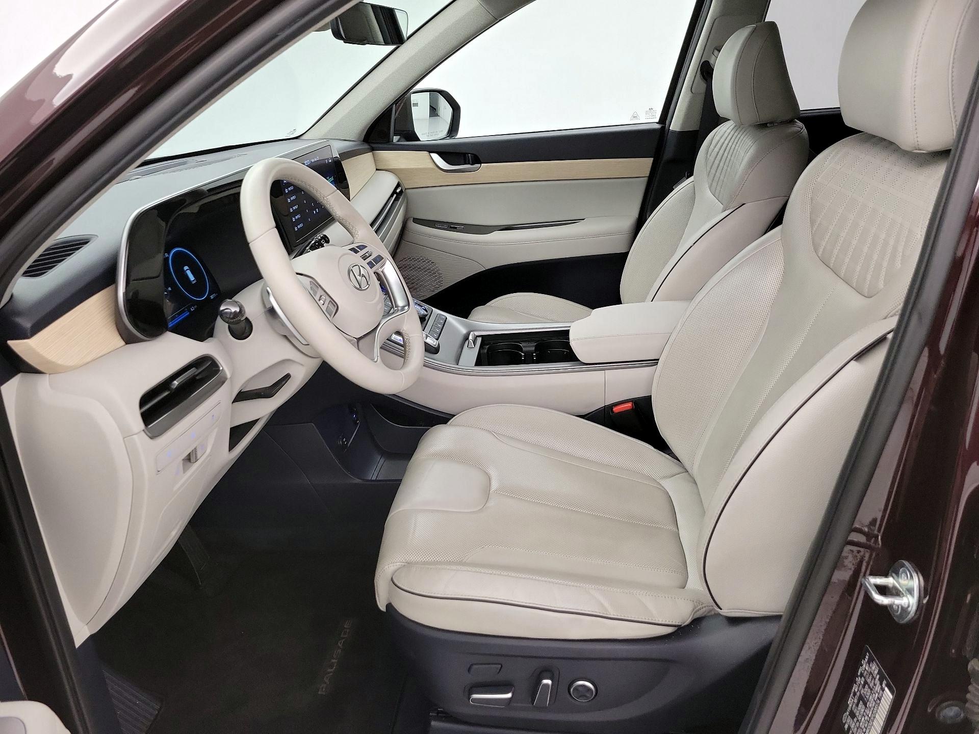 Thumbnail: 2023 Hyundai Palisade - 11