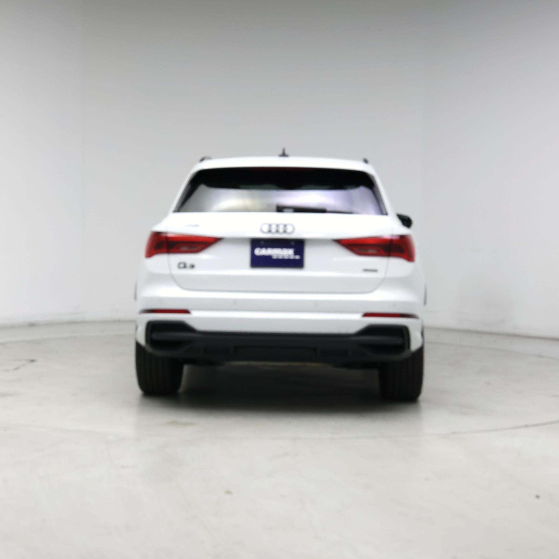 Thumbnail: 2023 Audi Q3 - 6