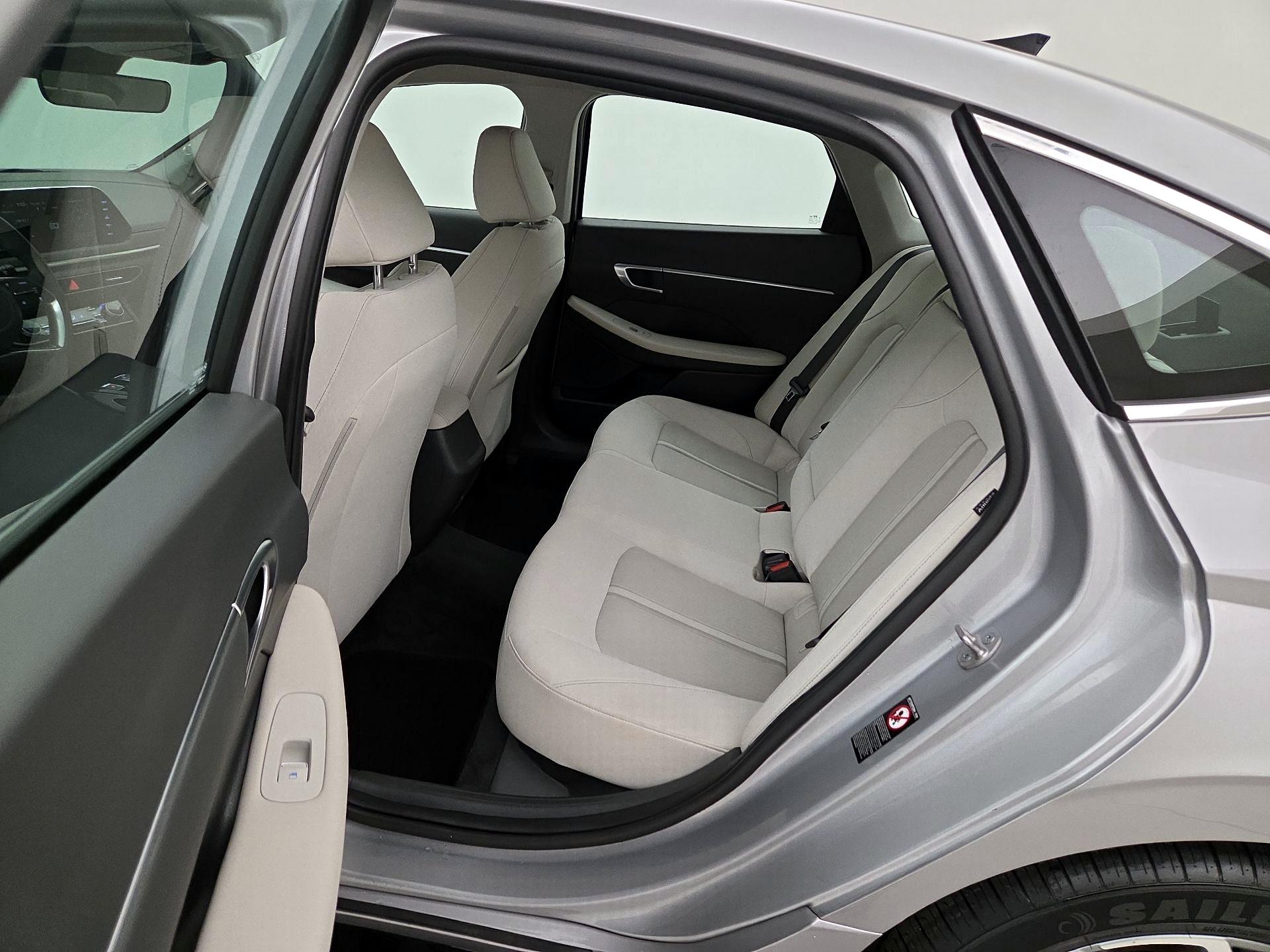 Thumbnail: 2023 Hyundai Sonata - 18