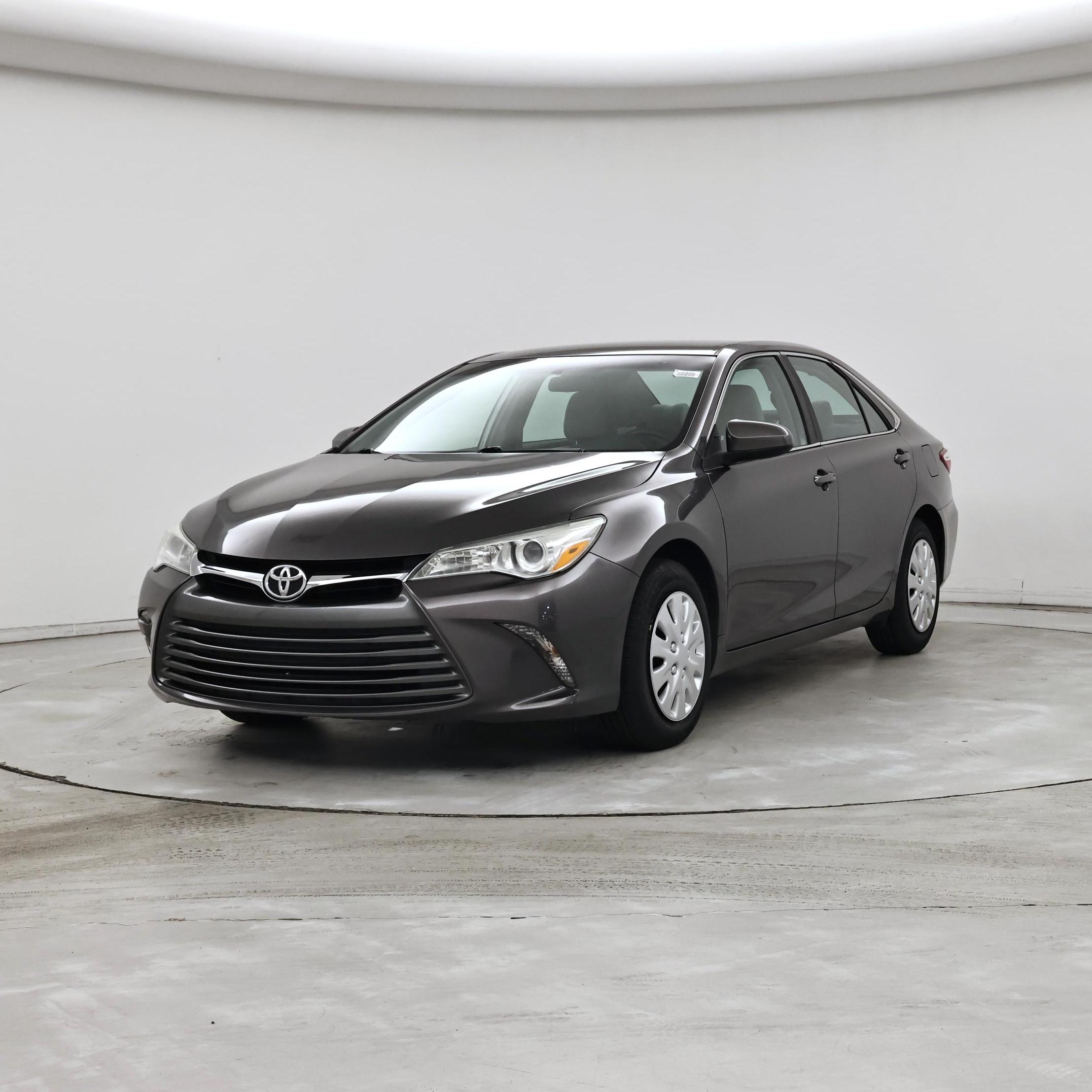Thumbnail: 2016 Toyota Camry - 4