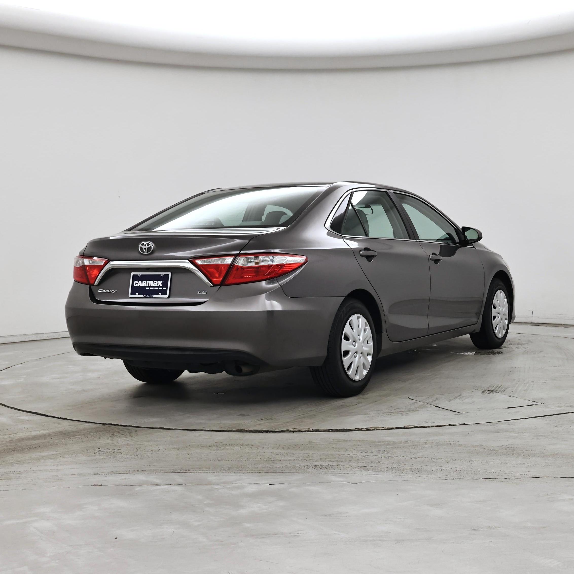 Thumbnail: 2016 Toyota Camry - 8