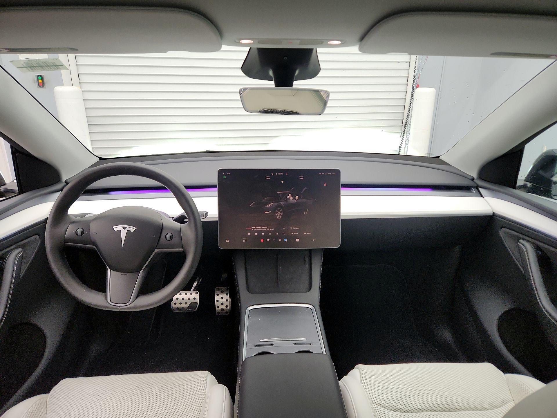 Thumbnail: 2024 Tesla Model Y - 9