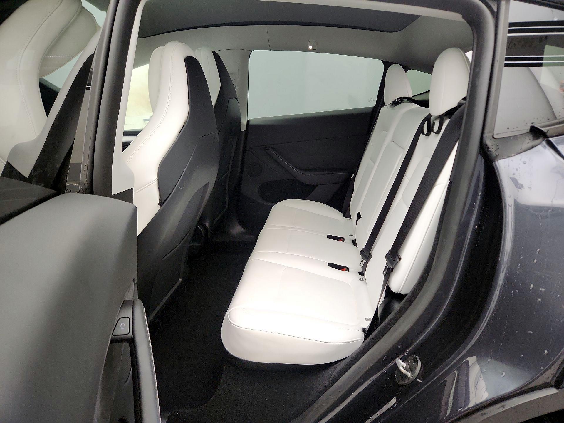 Thumbnail: 2024 Tesla Model Y - 18