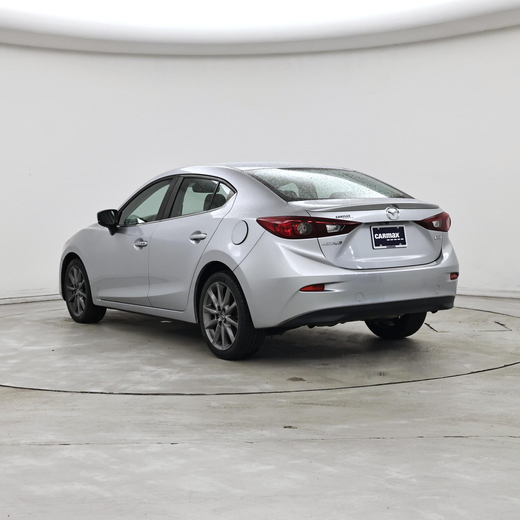 Thumbnail: 2018 Mazda Mazda3 - 2