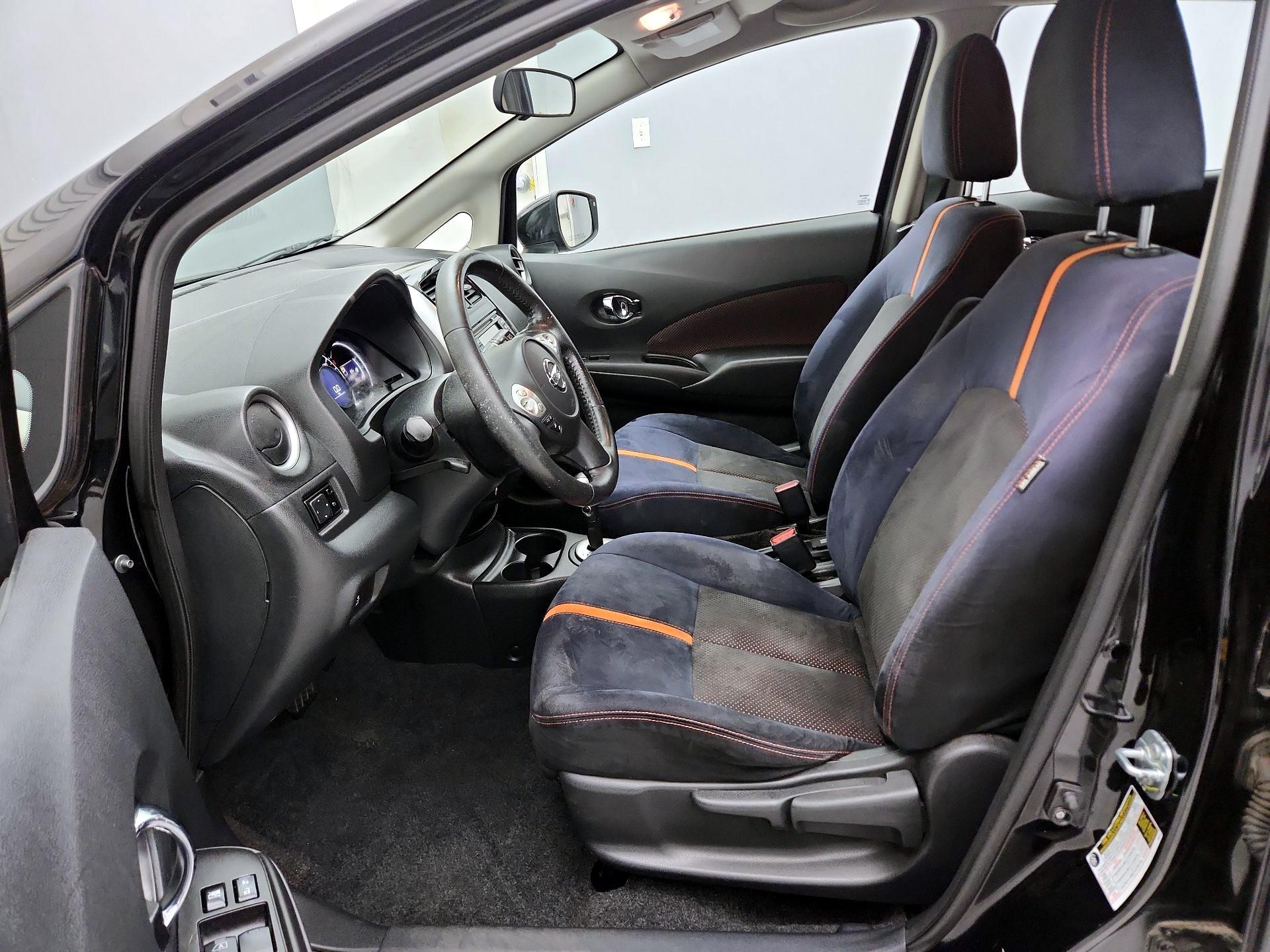 Thumbnail: 2016 Nissan Versa Note - 11