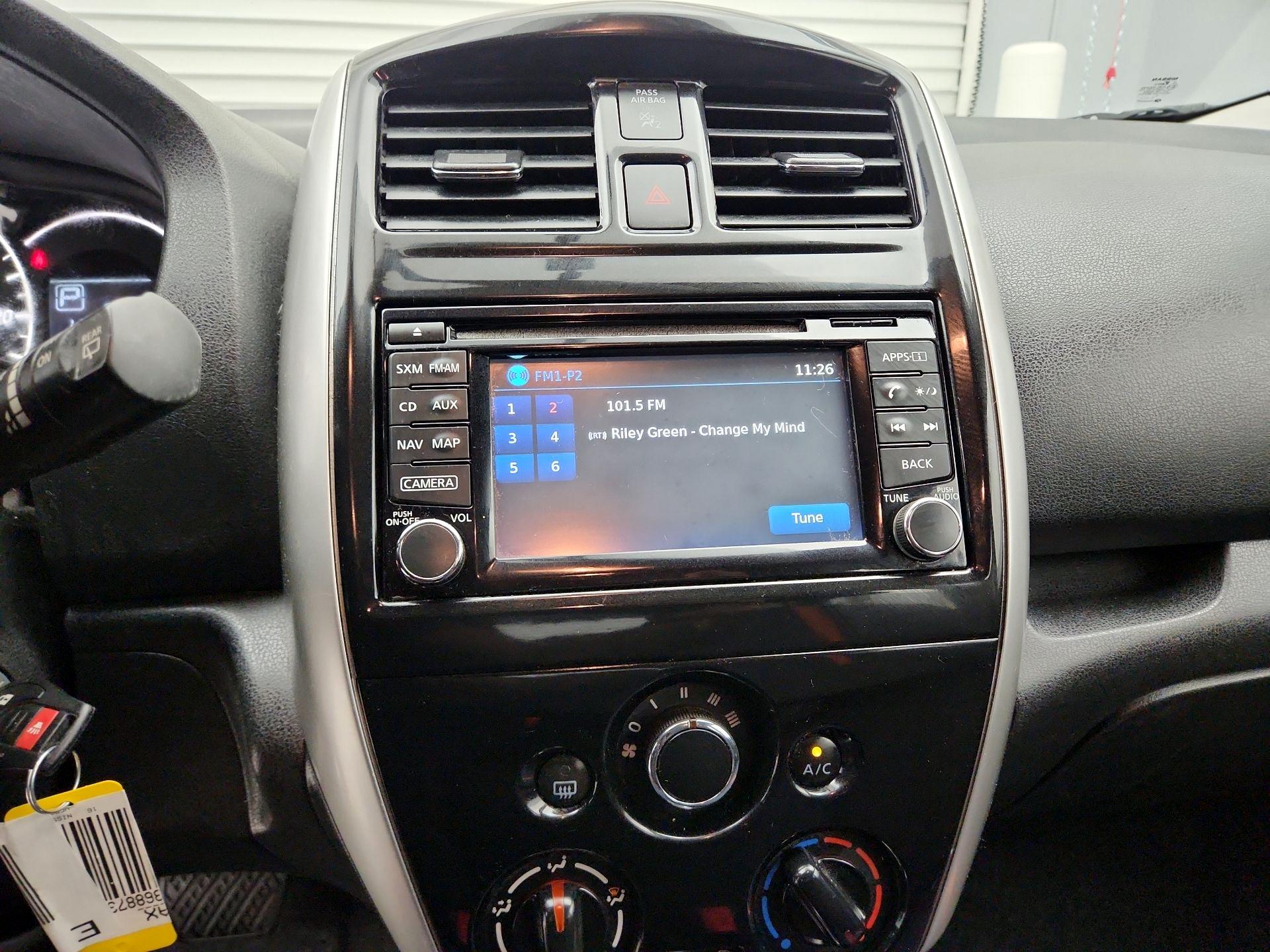 Thumbnail: 2016 Nissan Versa Note - 15