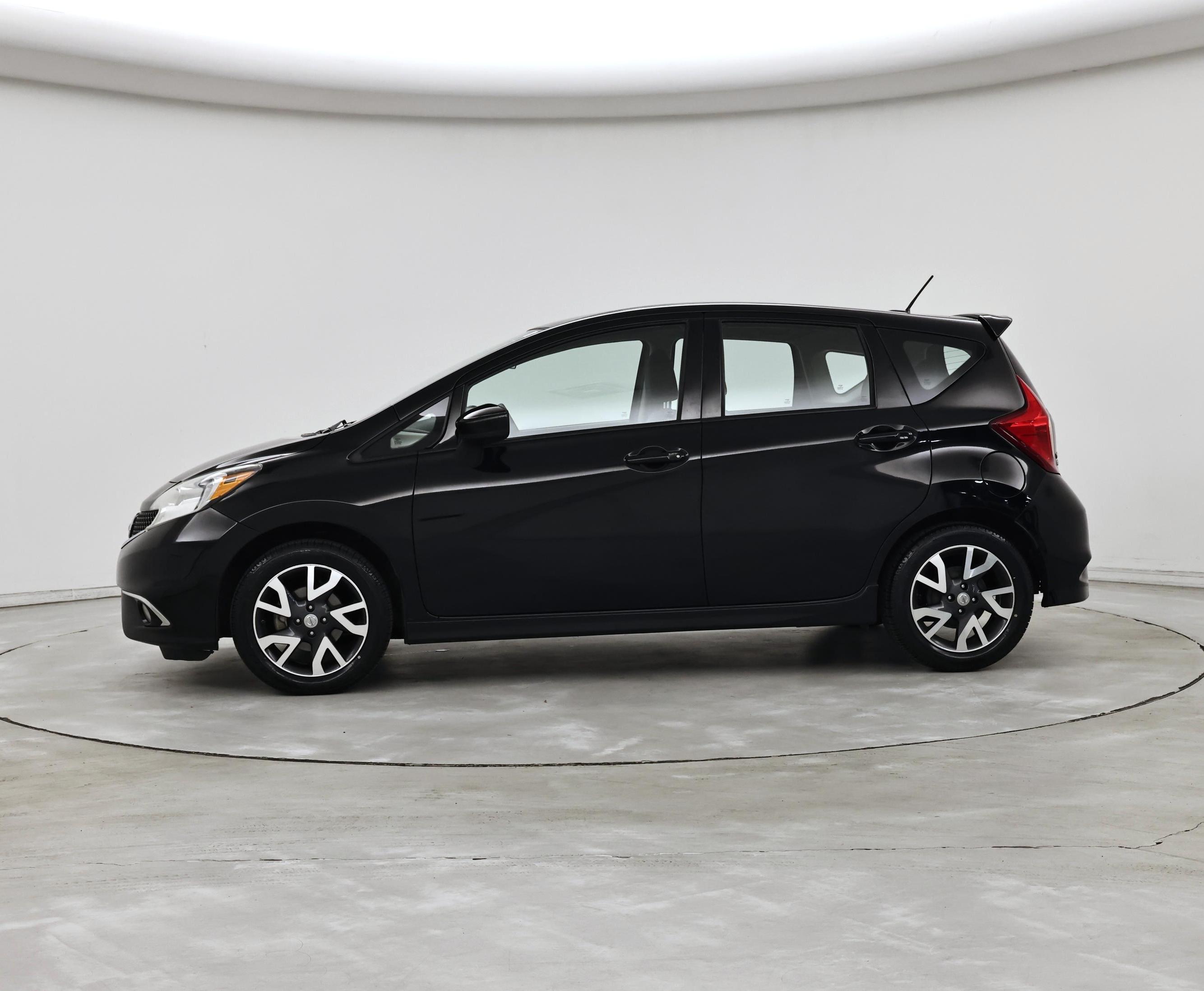 Thumbnail: 2016 Nissan Versa Note - 3