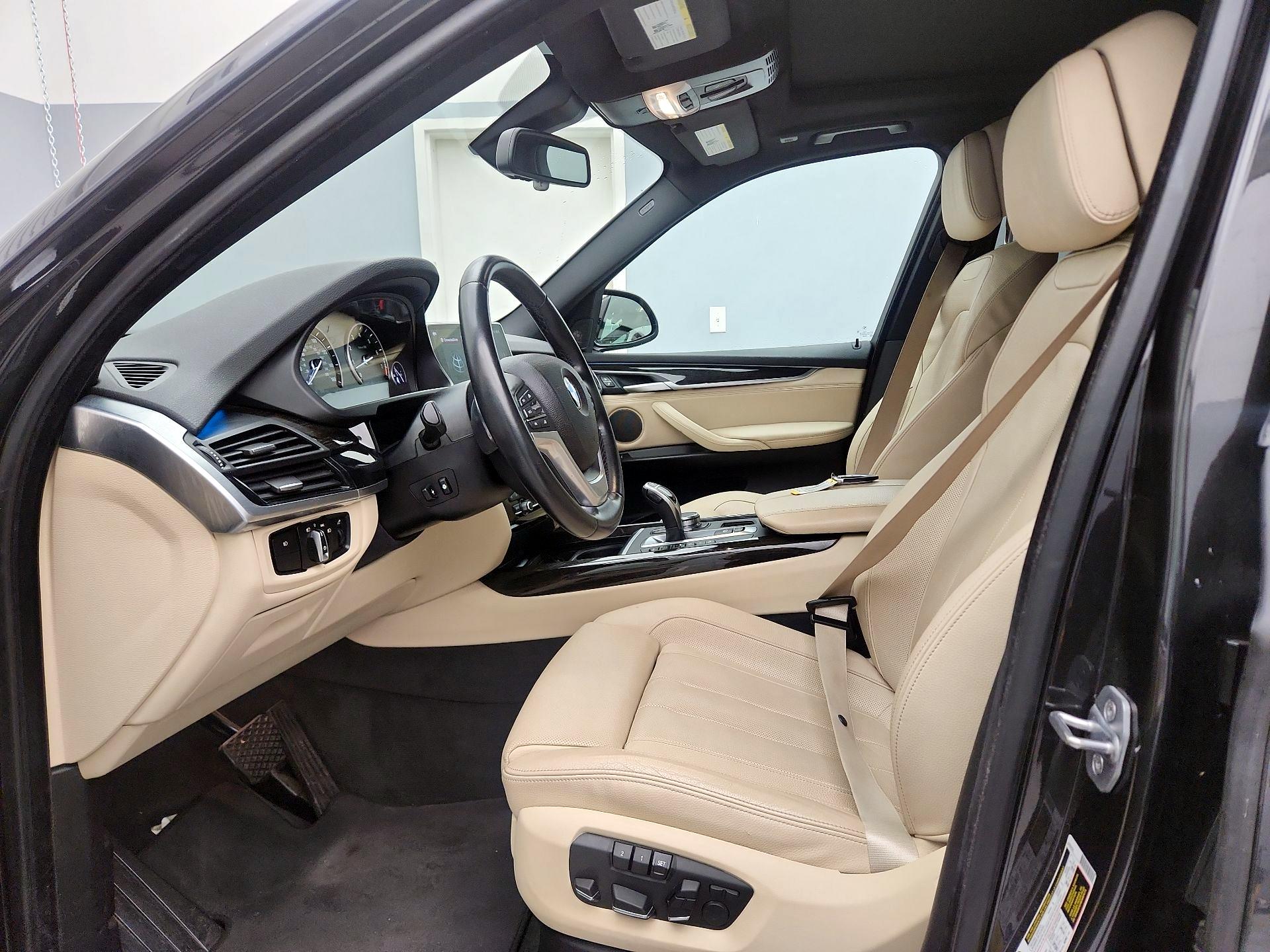 Thumbnail: 2018 BMW X5 - 11