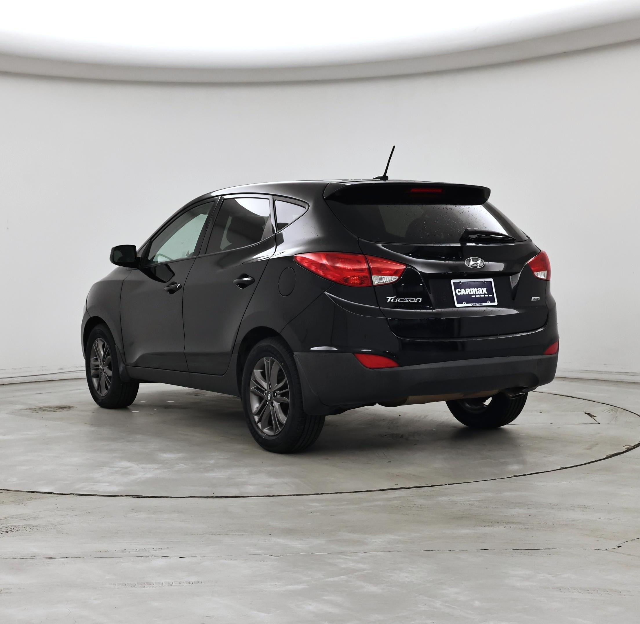 Thumbnail: 2015 Hyundai Tucson - 2