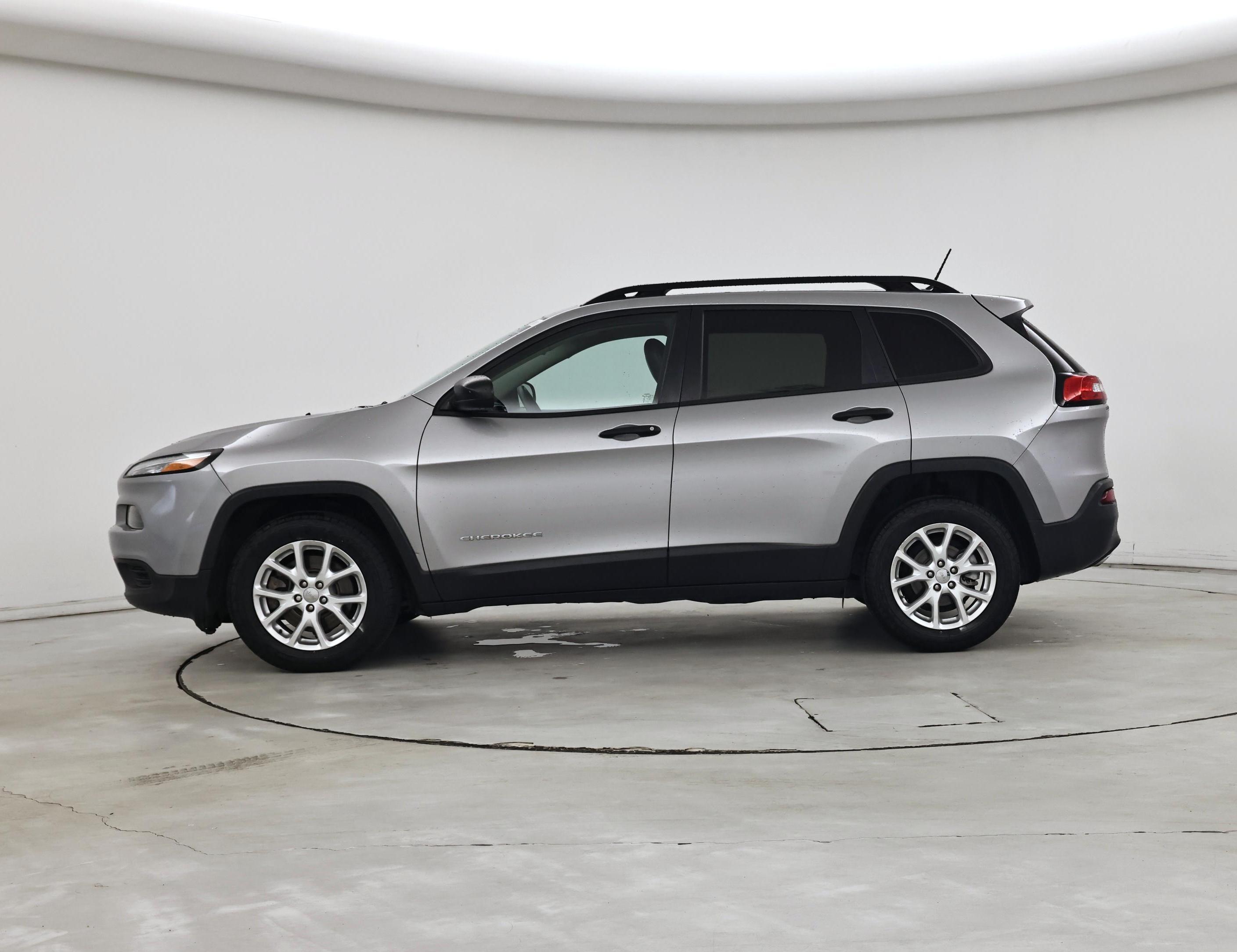 Thumbnail: 2016 Jeep Cherokee - 3