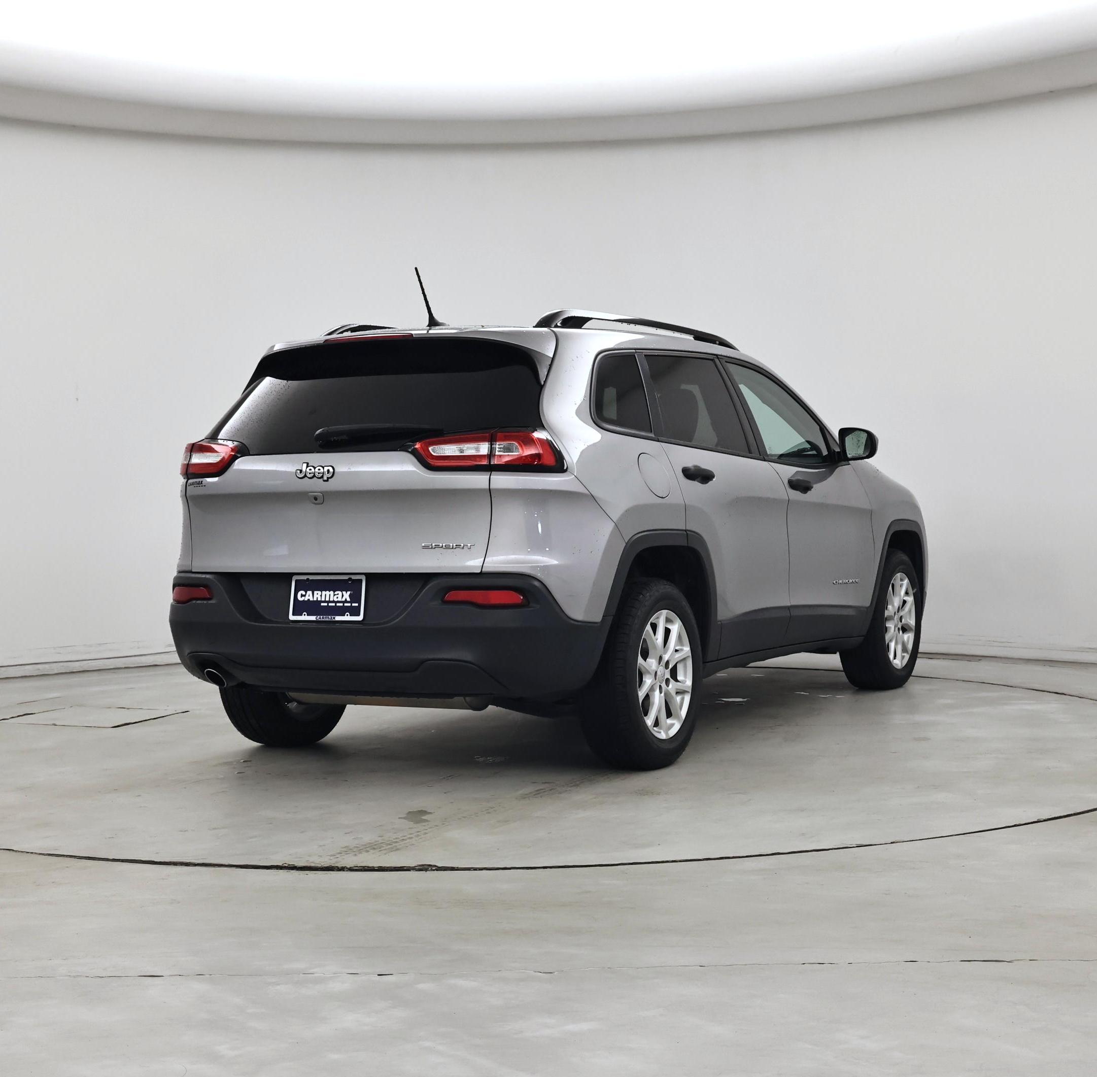 Thumbnail: 2016 Jeep Cherokee - 8
