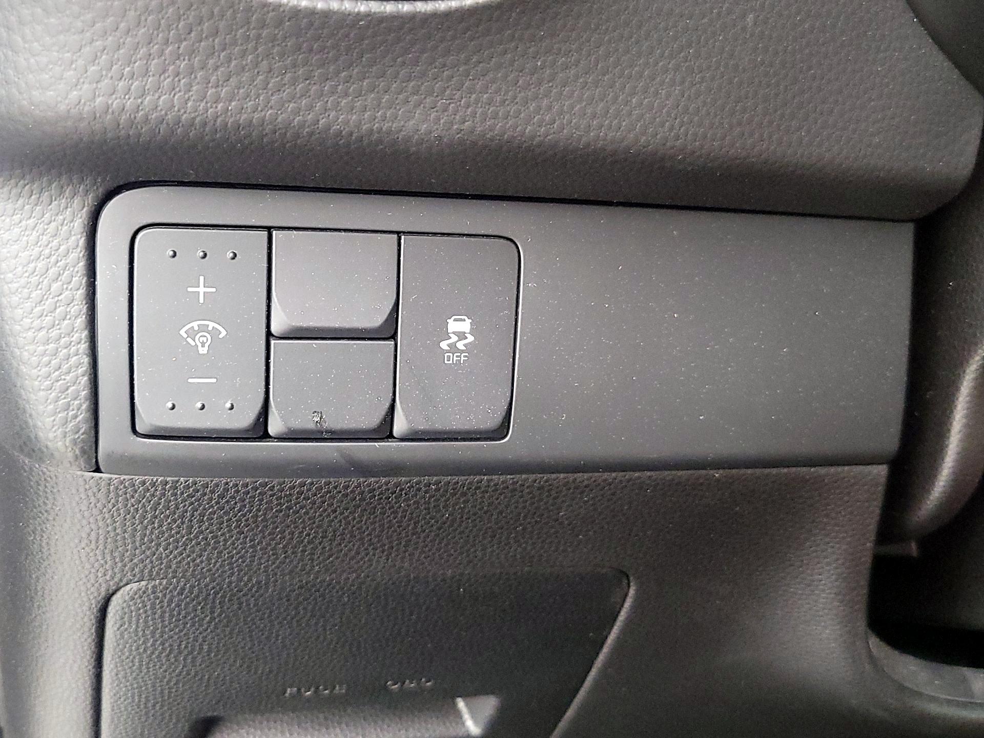 Thumbnail: 2018 Kia Soul - 13