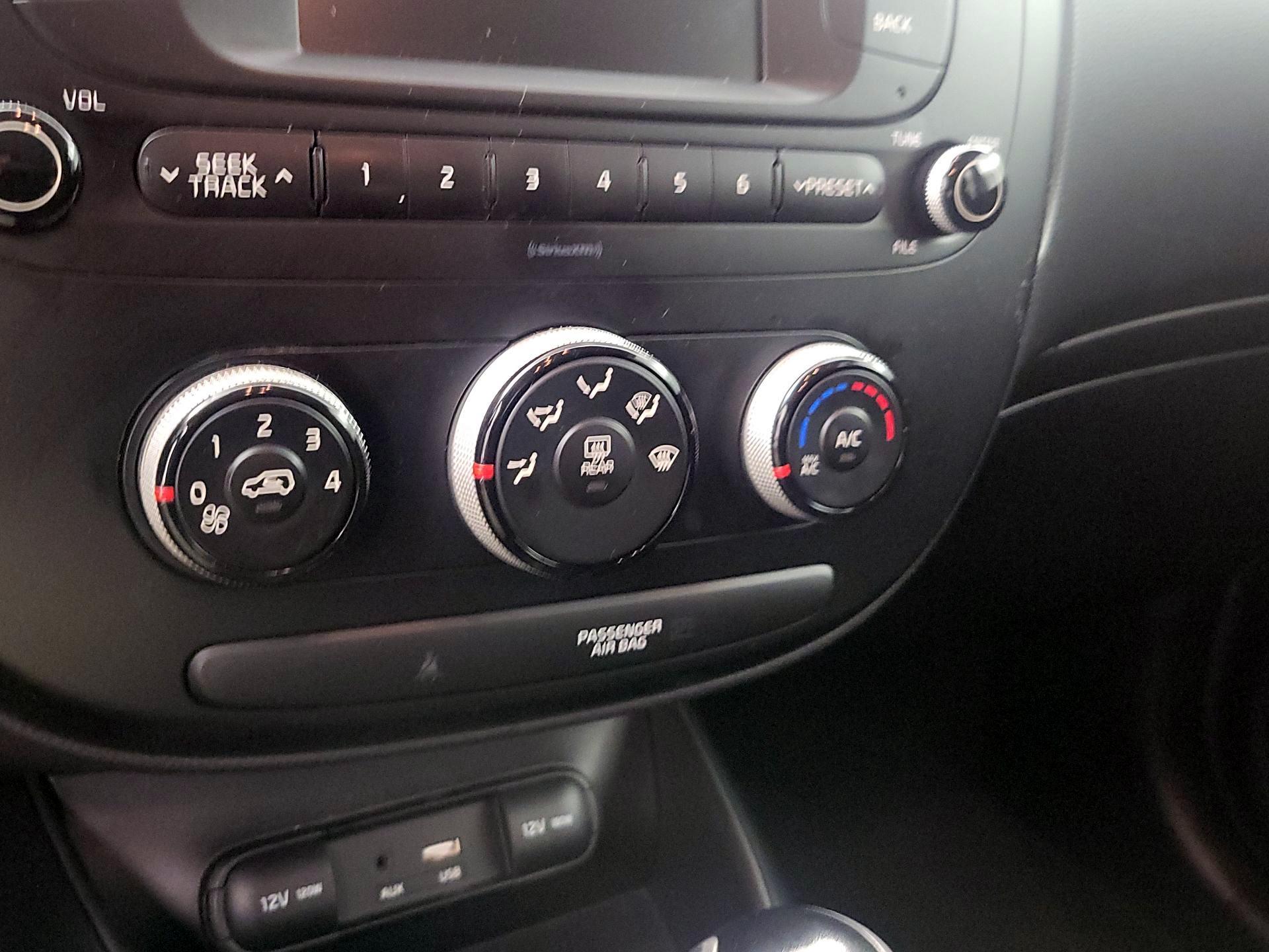 Thumbnail: 2018 Kia Soul - 15