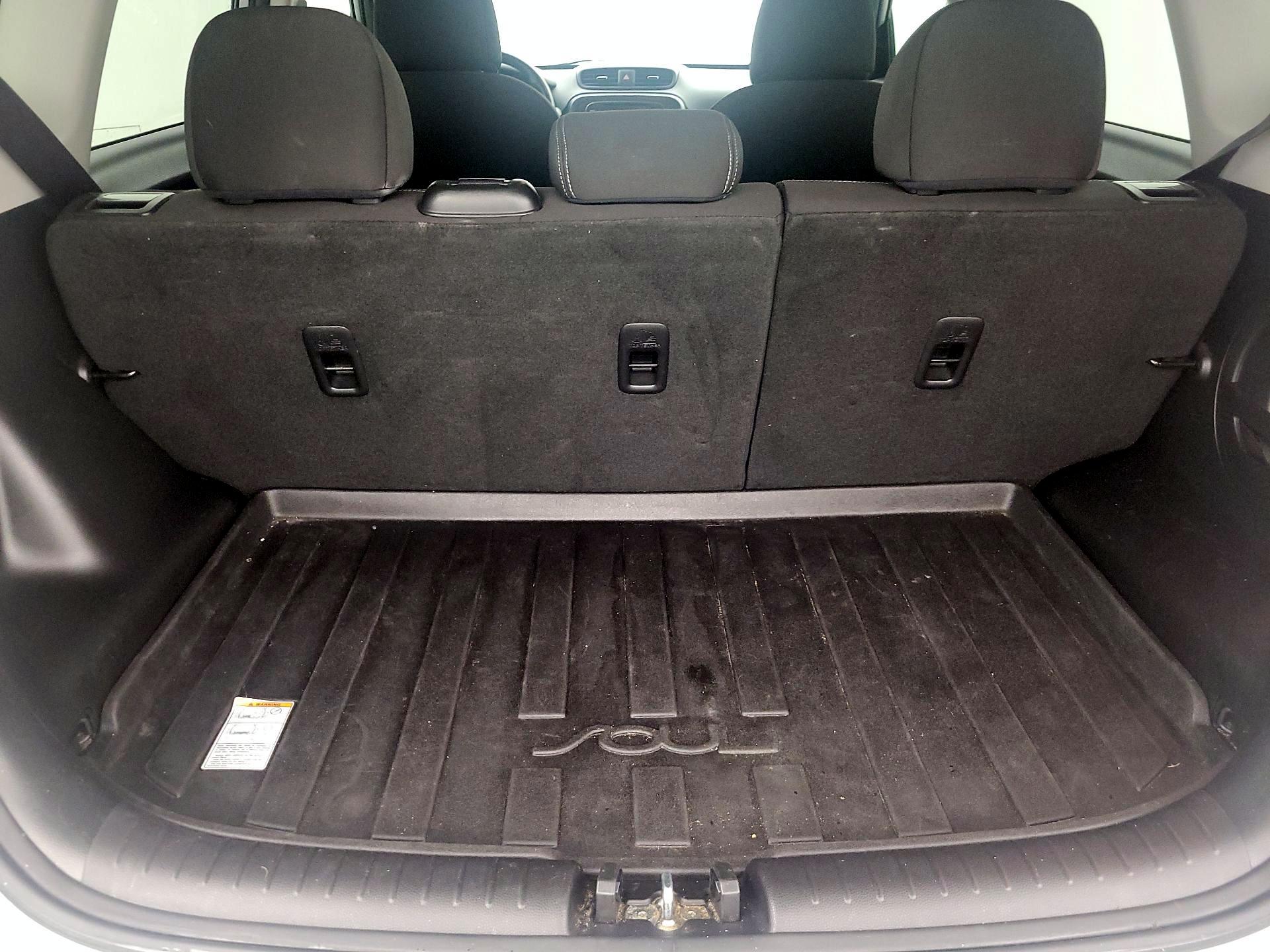 Thumbnail: 2018 Kia Soul - 19