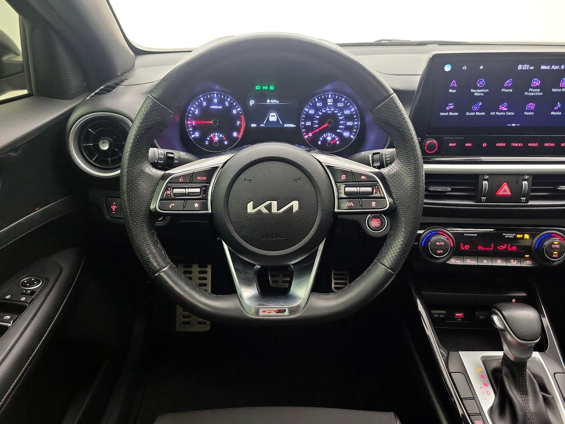 Thumbnail: 2024 Kia Forte - 10