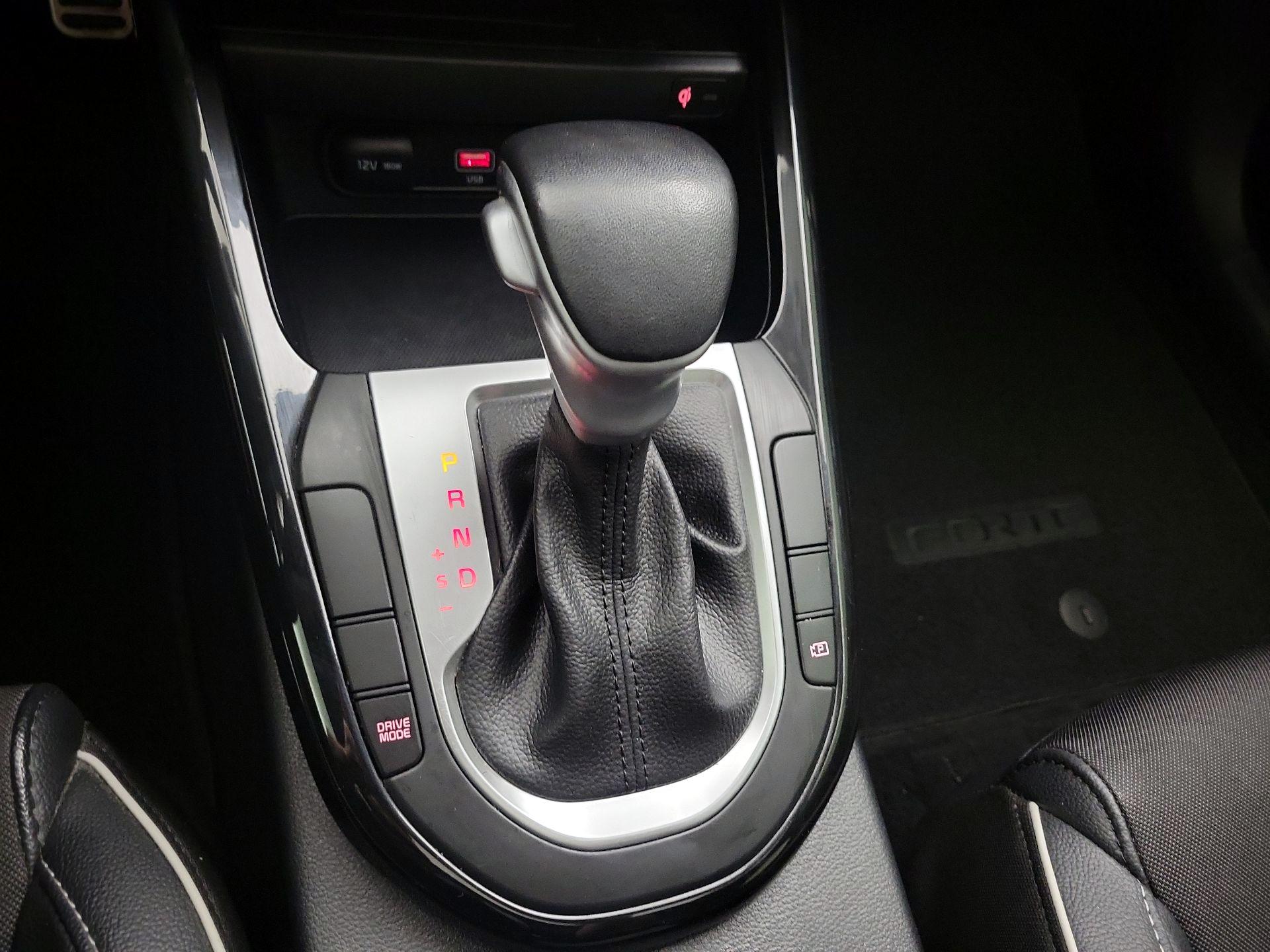 Thumbnail: 2024 Kia Forte - 18