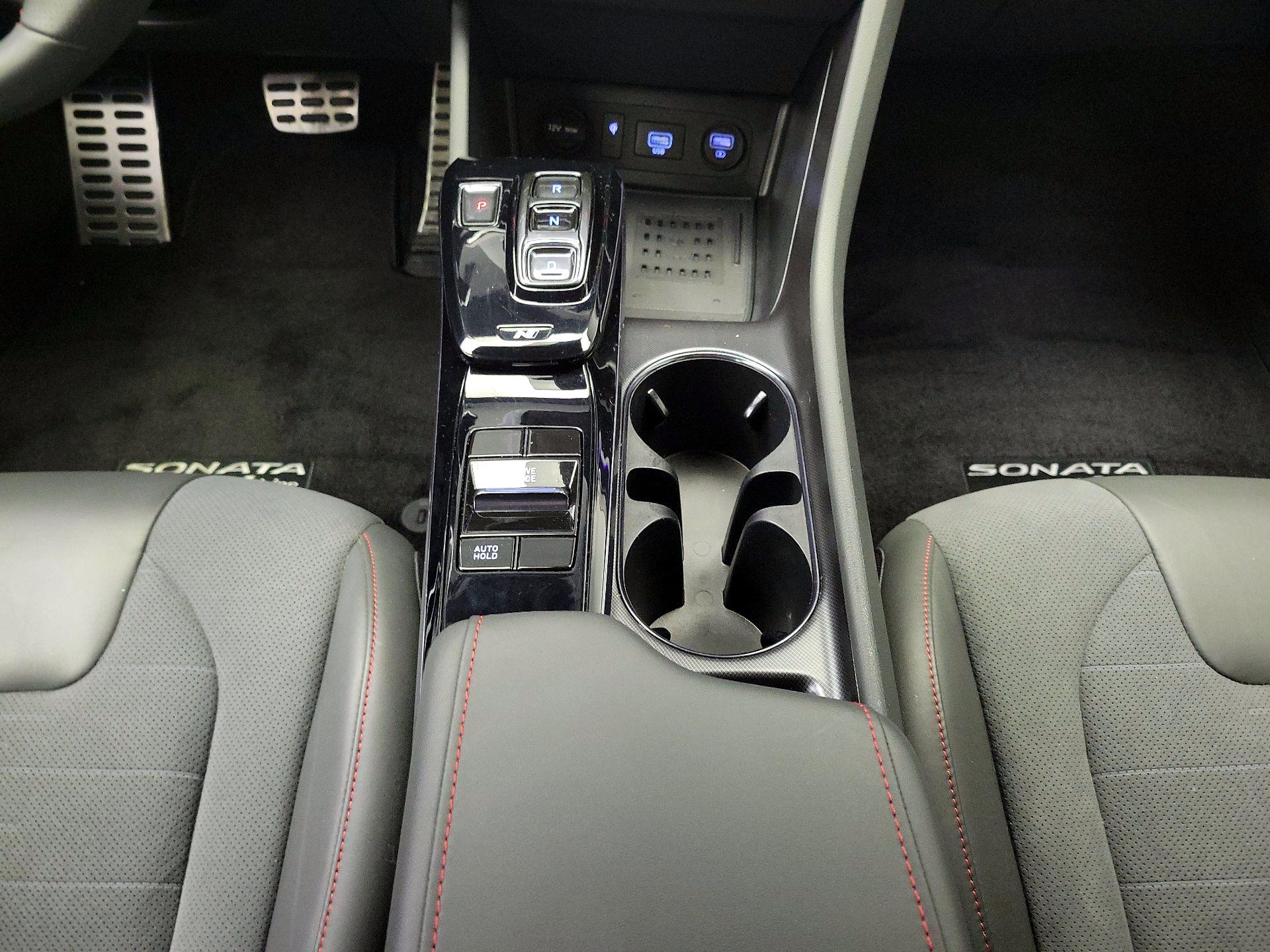 Thumbnail: 2023 Hyundai Sonata - 18