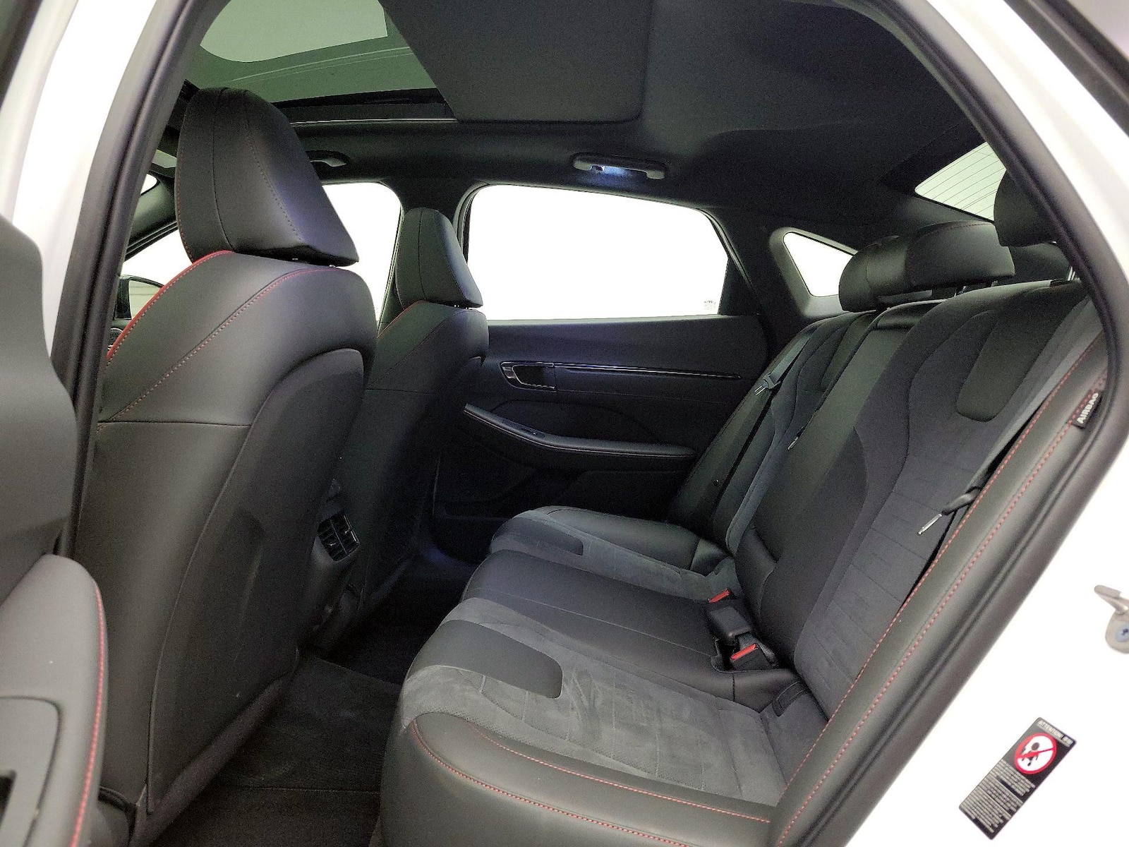 2023 Hyundai Sonata N Line - Photo 22