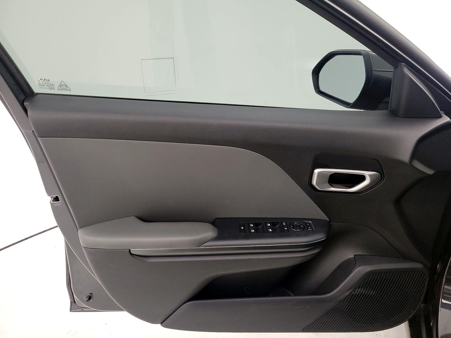 Thumbnail: 2025 Kia K4 - 12