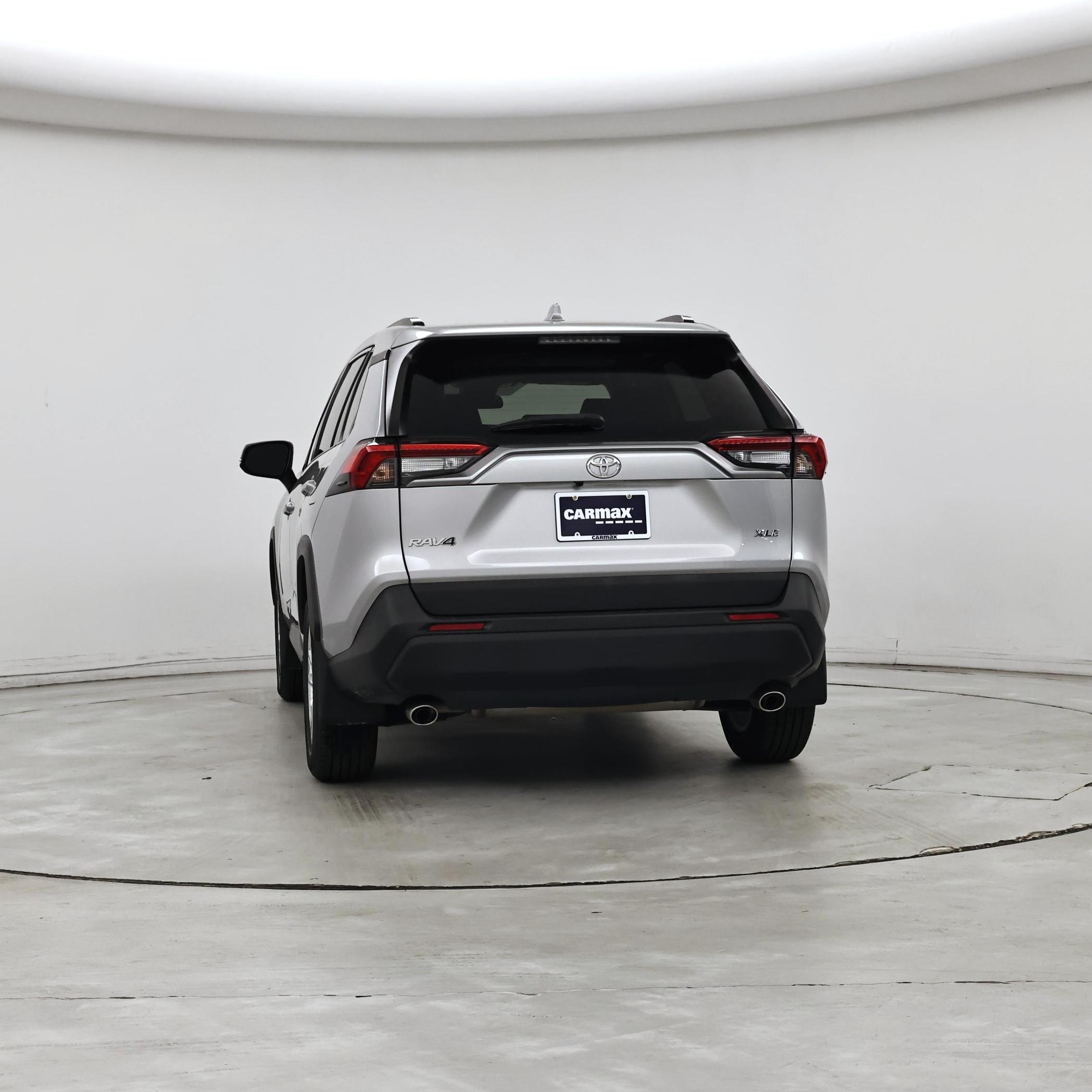 Thumbnail: 2021 Toyota RAV4 - 6