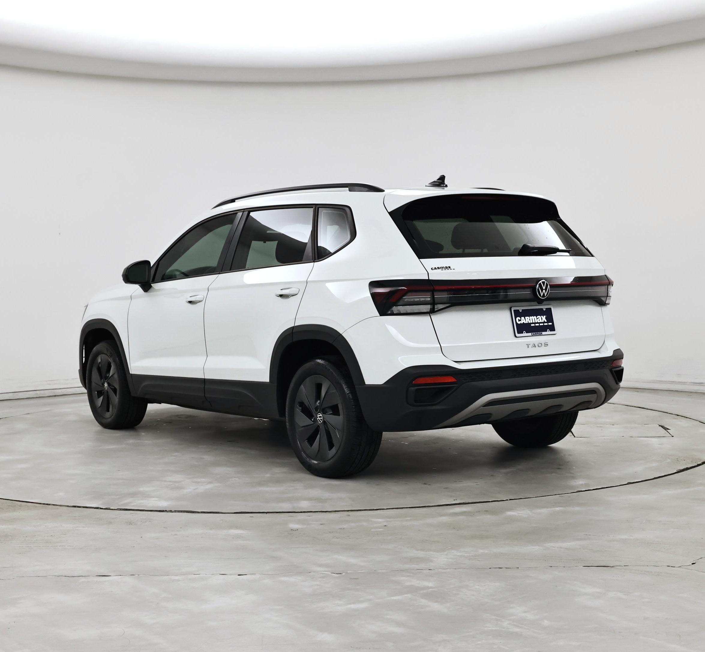 Thumbnail: 2025 Volkswagen Taos - 2