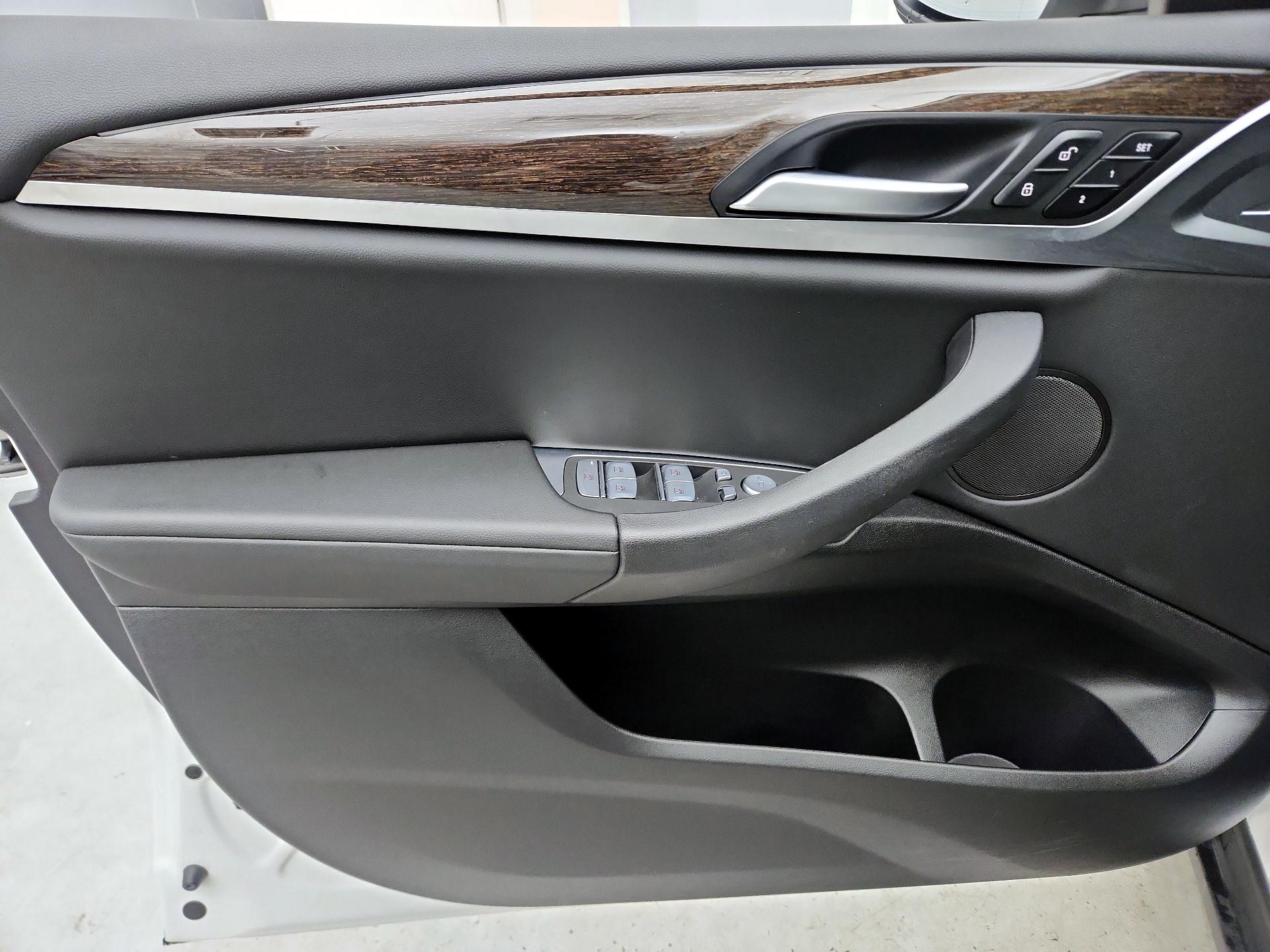 Thumbnail: 2022 BMW X3 - 12