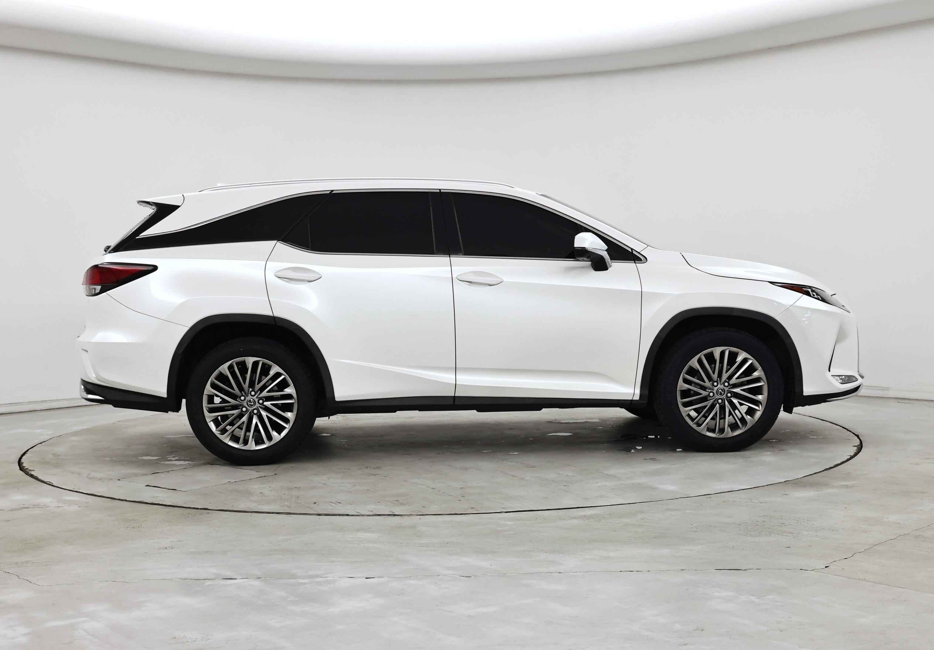 Thumbnail: 2021 Lexus RX - 7