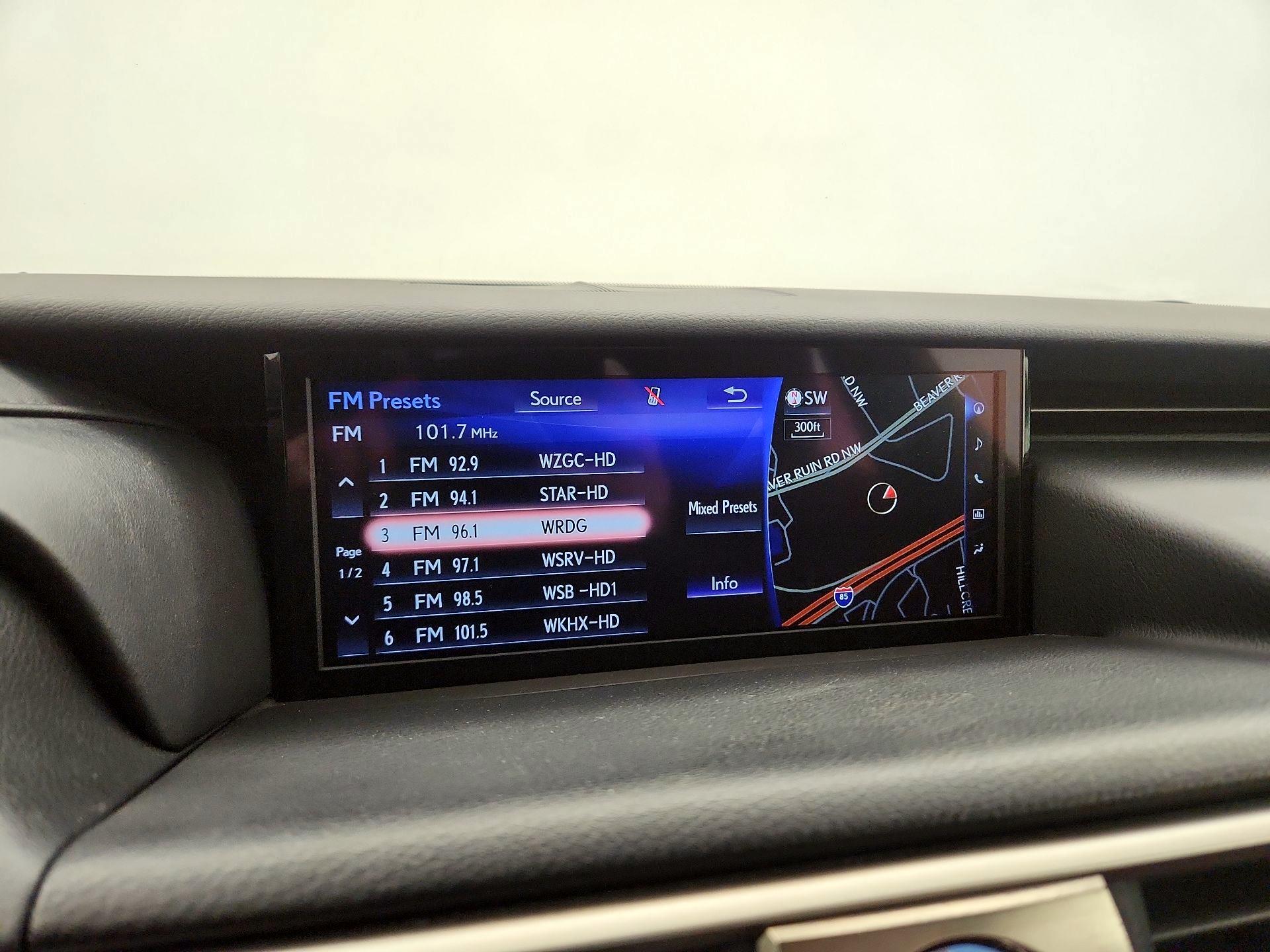 Thumbnail: 2019 Lexus IS - 16