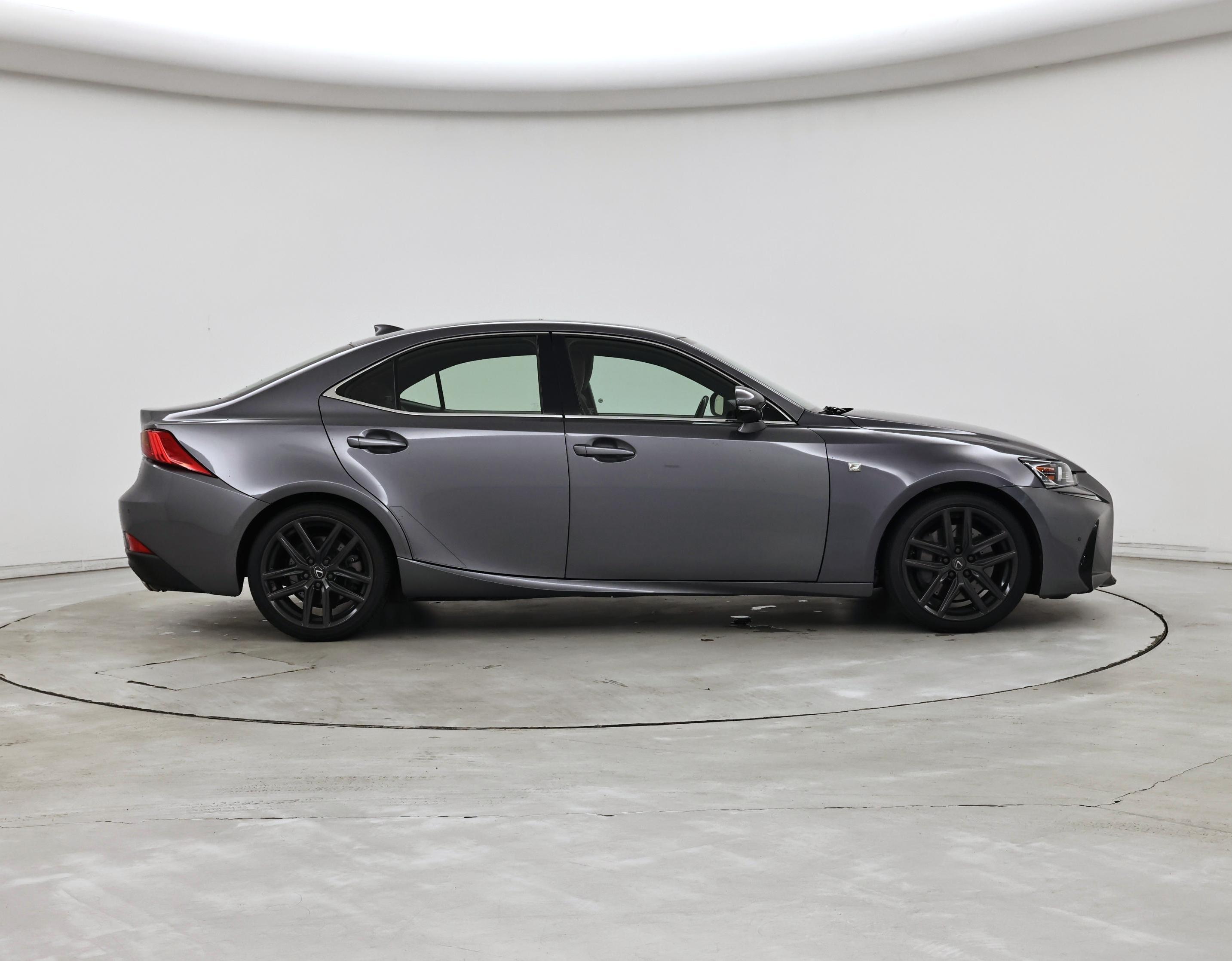 Thumbnail: 2019 Lexus IS - 7