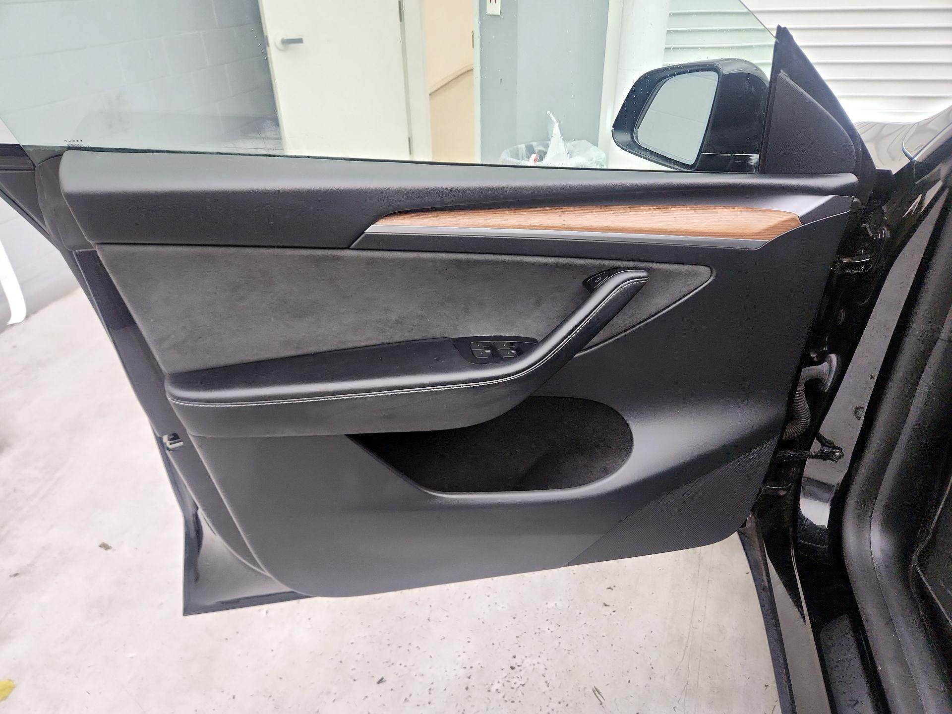 Thumbnail: 2024 Tesla Model Y - 12