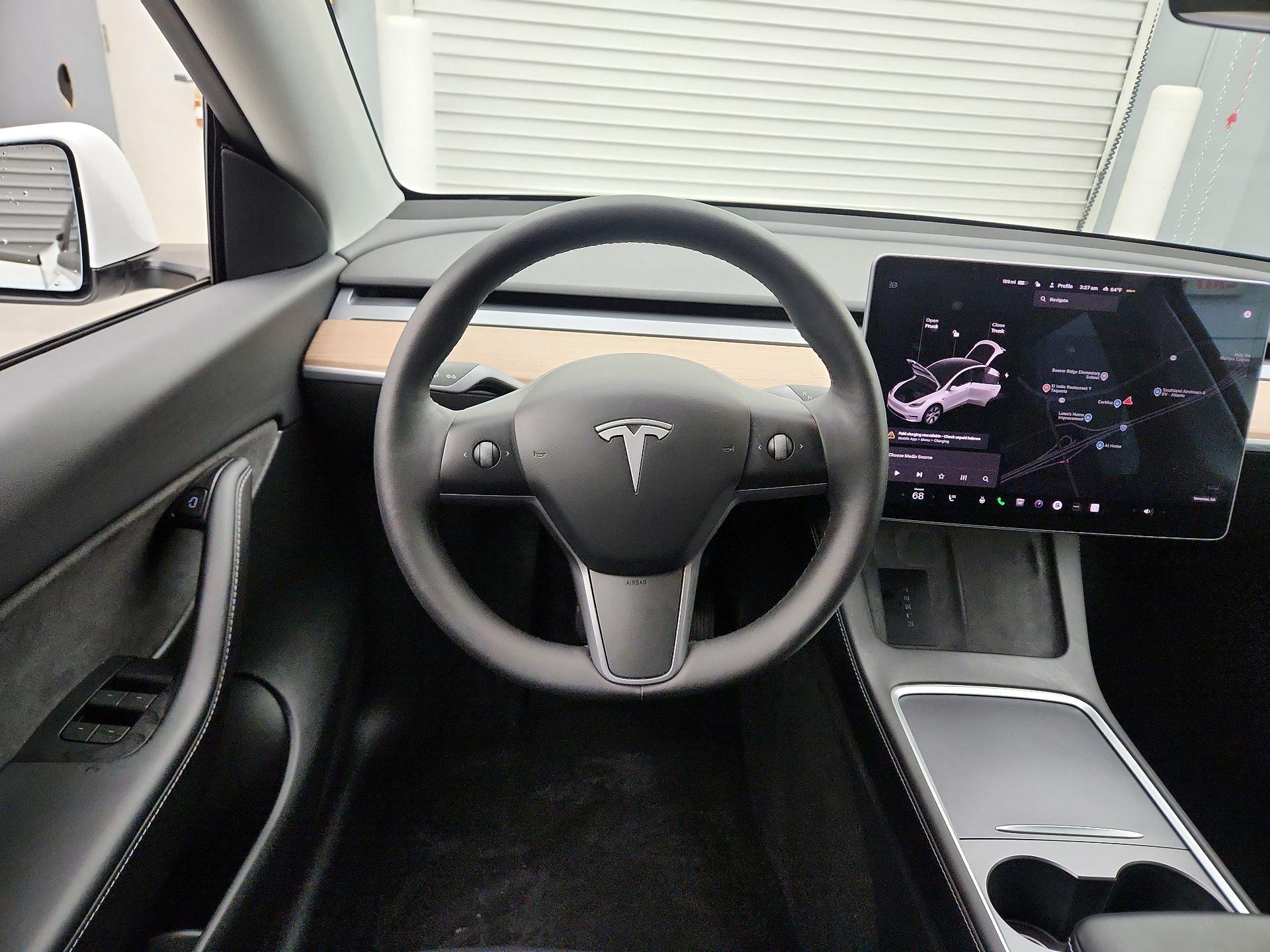 Thumbnail: 2022 Tesla Model Y - 10