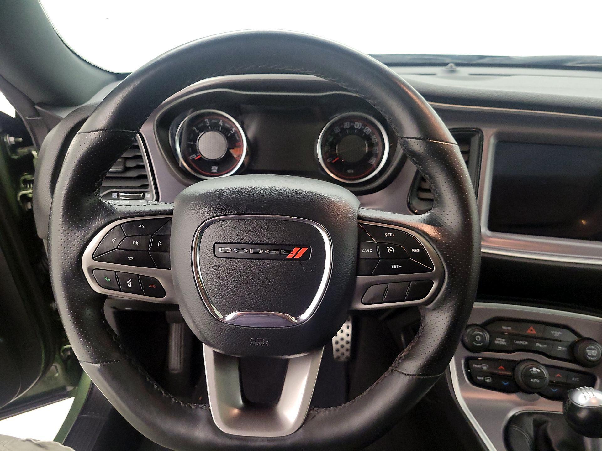 Thumbnail: 2020 Dodge Challenger - 10